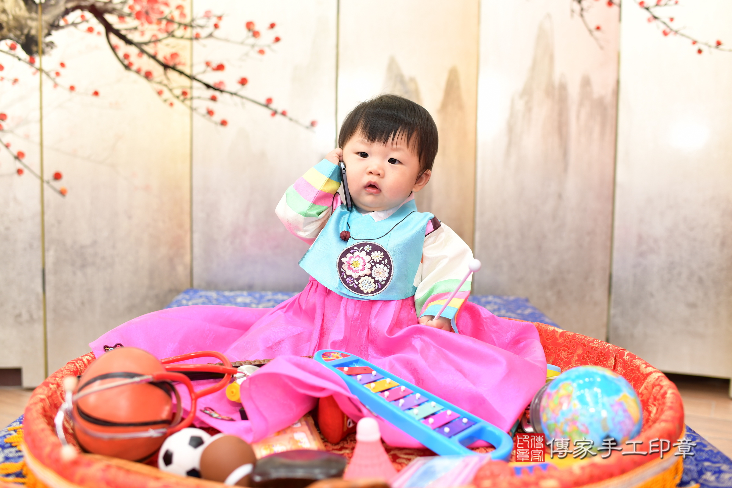 小頡寶寶抓周，小孩古裝禮服照。地點：傳家「新北店」古禮會場，照片3