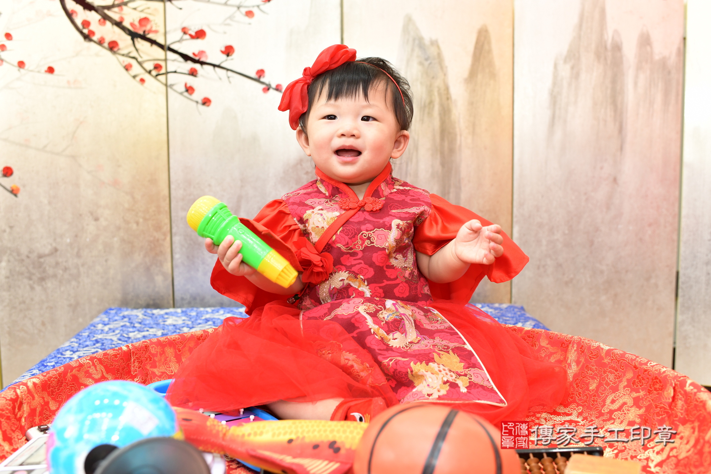 小頡寶寶抓周，小孩古裝禮服照。地點：傳家「新北店」古禮會場，照片2