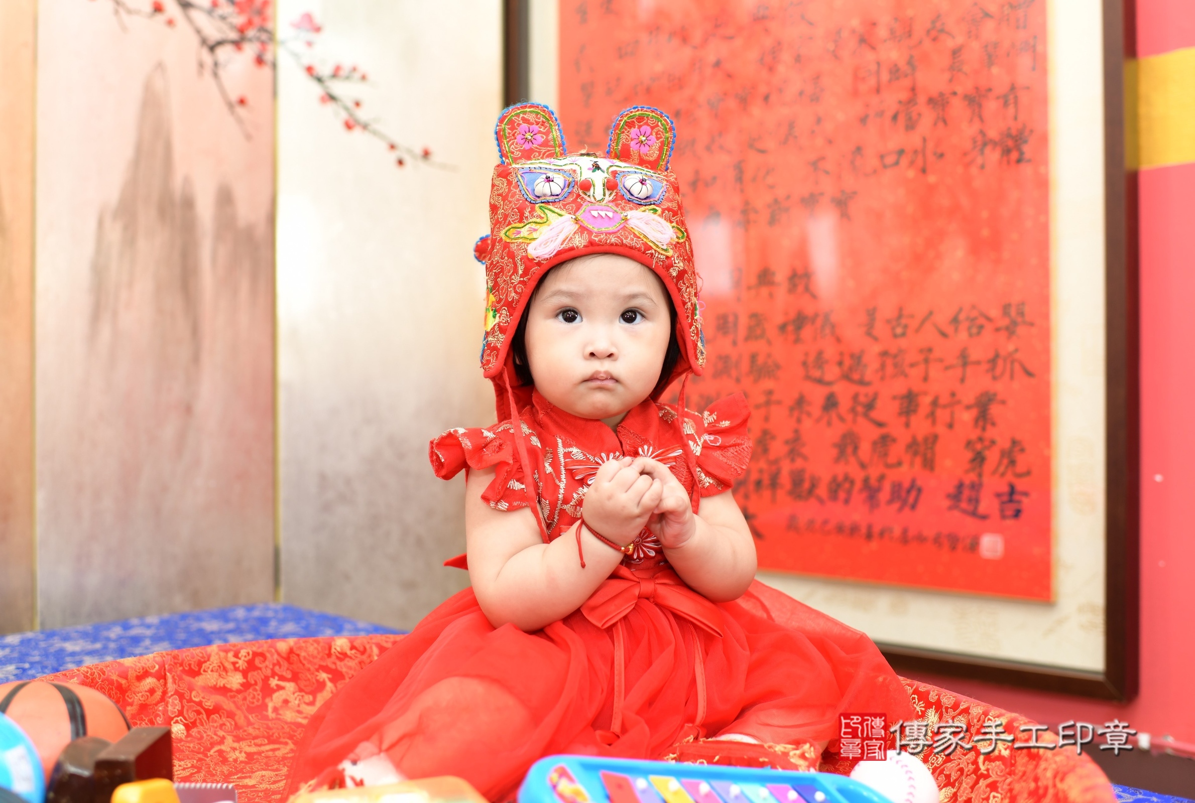 霏霏寶寶抓周，小孩古裝禮服照。地點：傳家「新北店」古禮會場，照片2