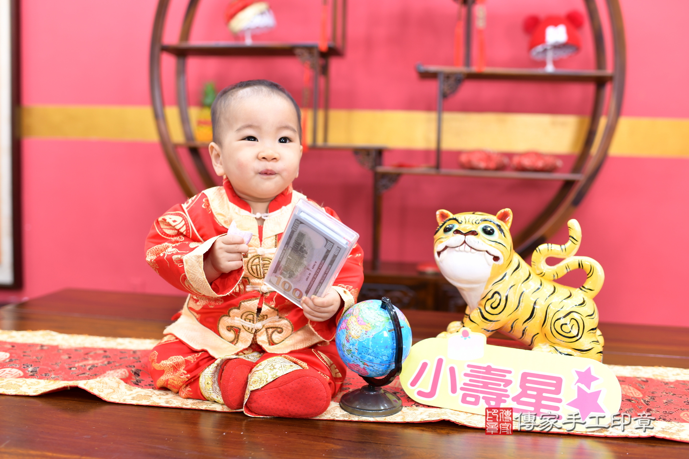 喆喆寶寶抓周，小孩古裝禮服照。地點：傳家「新北店」古禮會場，照片4
