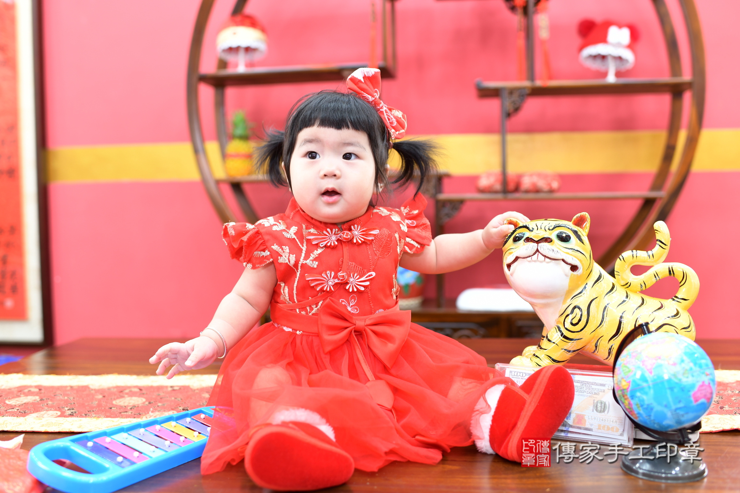 瑄瑄寶寶抓周，小孩古裝禮服照。地點：傳家「新北店」古禮會場，照片4