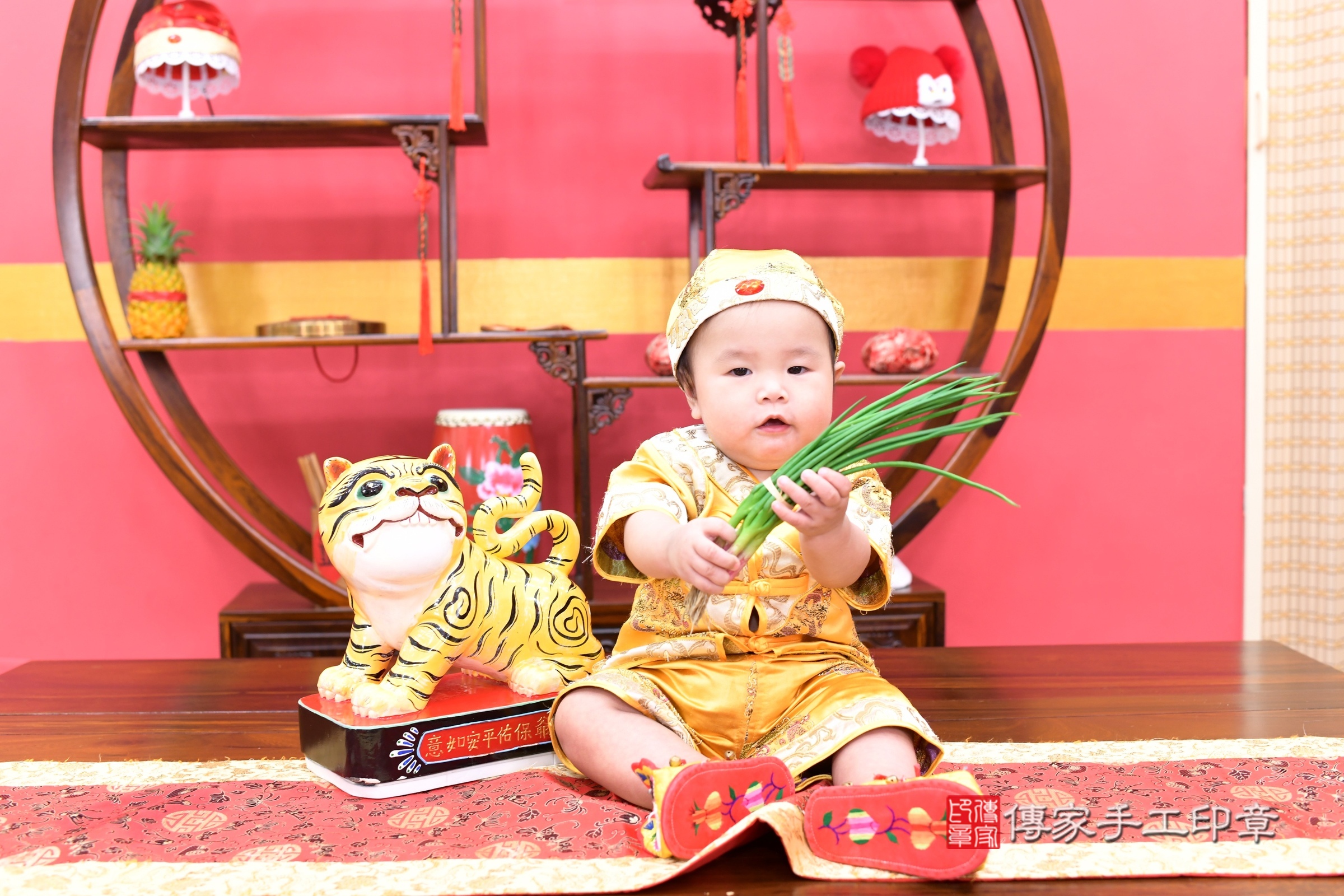 小煜寶寶抓周，小孩古裝禮服照。地點：傳家「新北店」古禮會場，照片4