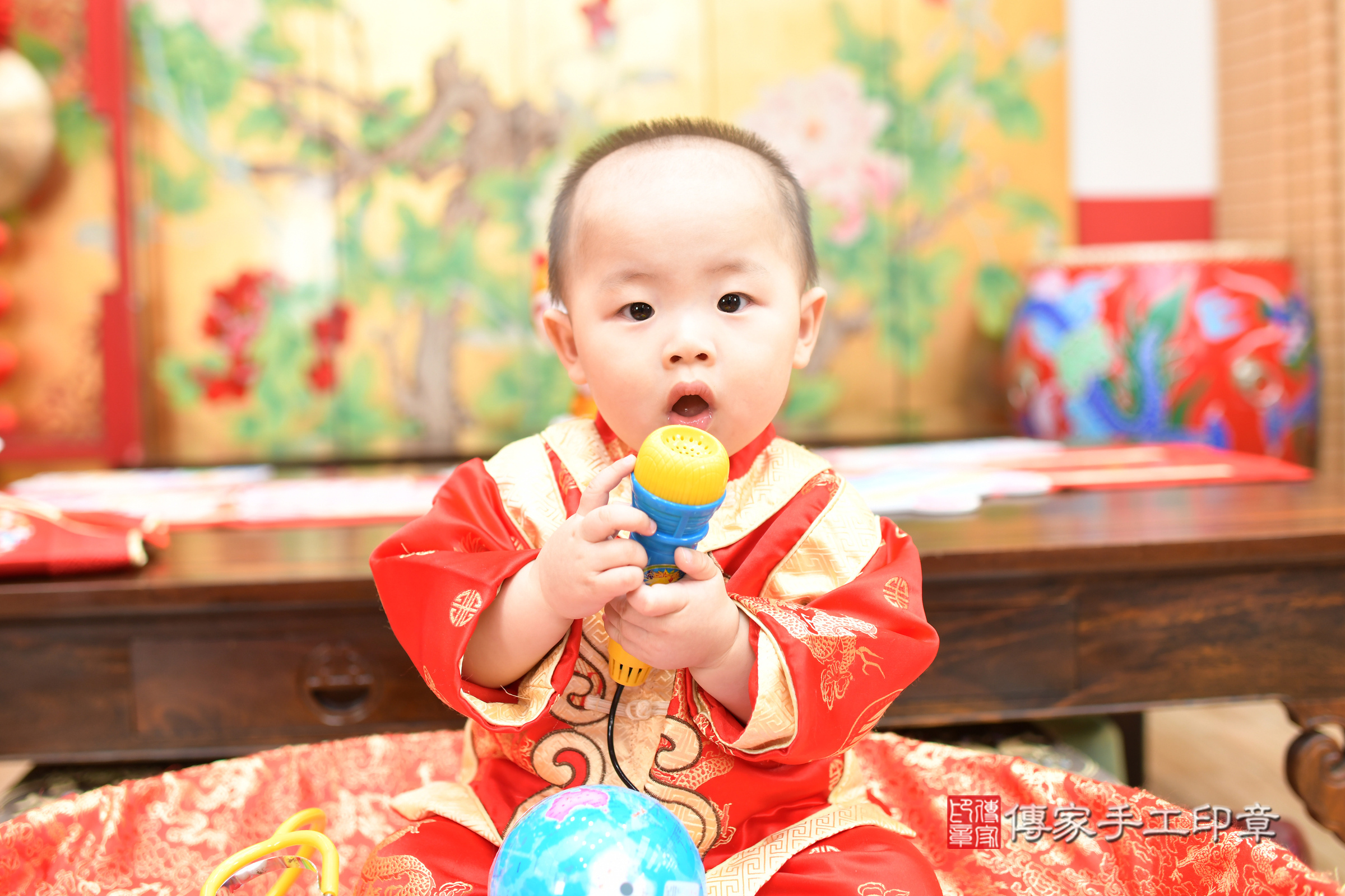 小勳寶寶抓周，小孩古裝禮服照。地點：傳家「台北店」古禮會場，照片2
