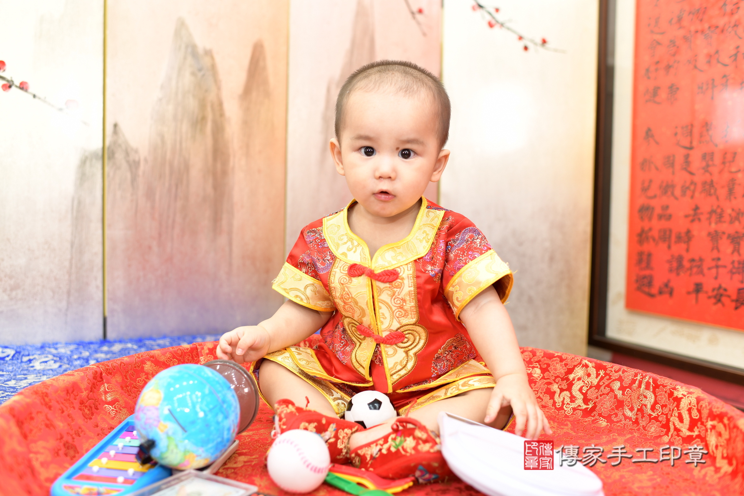 翰翰寶寶抓周，小孩古裝禮服照。地點：傳家「新北店」古禮會場，照片3