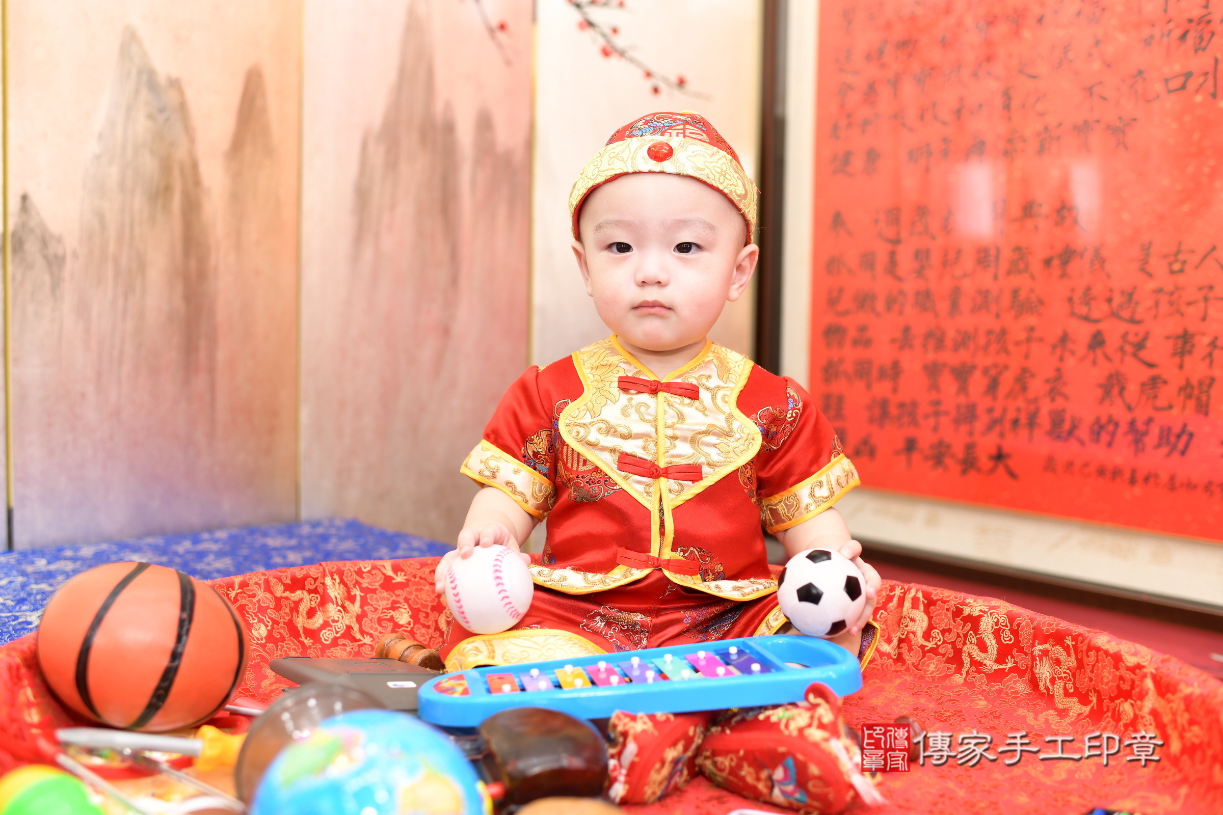 小縉寶寶抓周，小孩古裝禮服照。地點：傳家「新北店」古禮會場，照片4