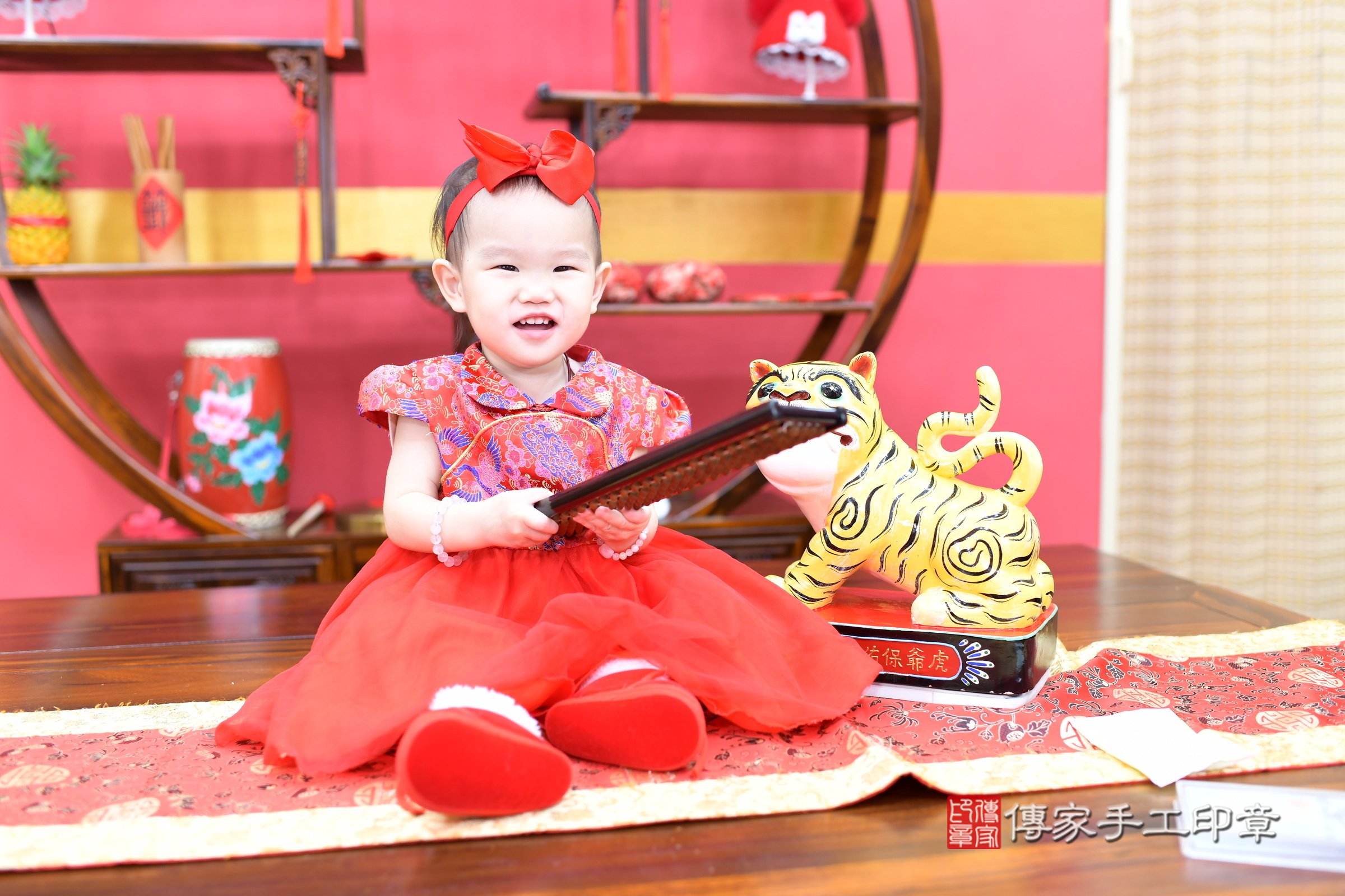彤彤寶寶抓周，小孩古裝禮服照。地點：傳家「新北店」古禮會場，照片3