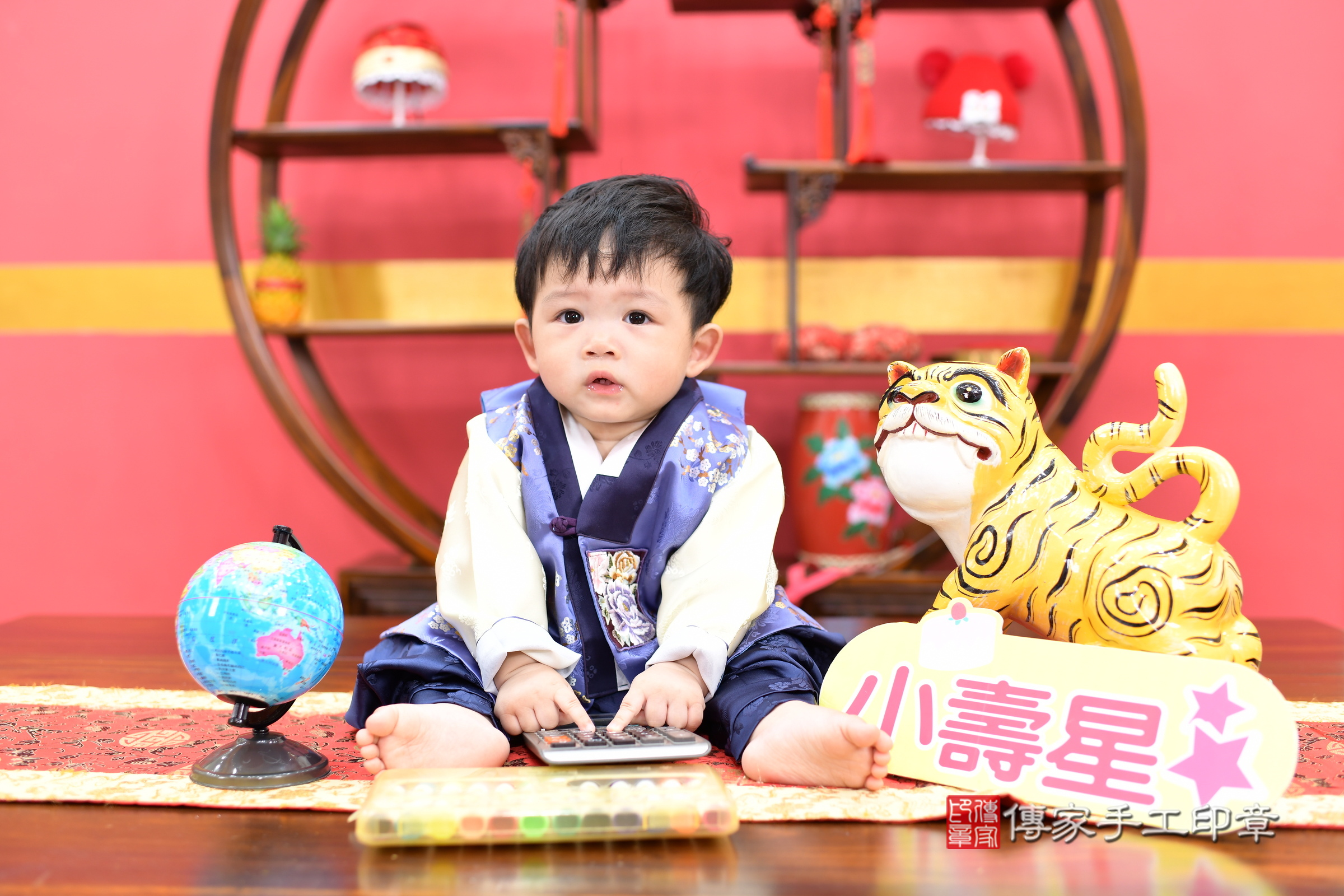 丞丞寶寶抓周，小孩古裝禮服照。地點：傳家「新北店」古禮會場，照片4