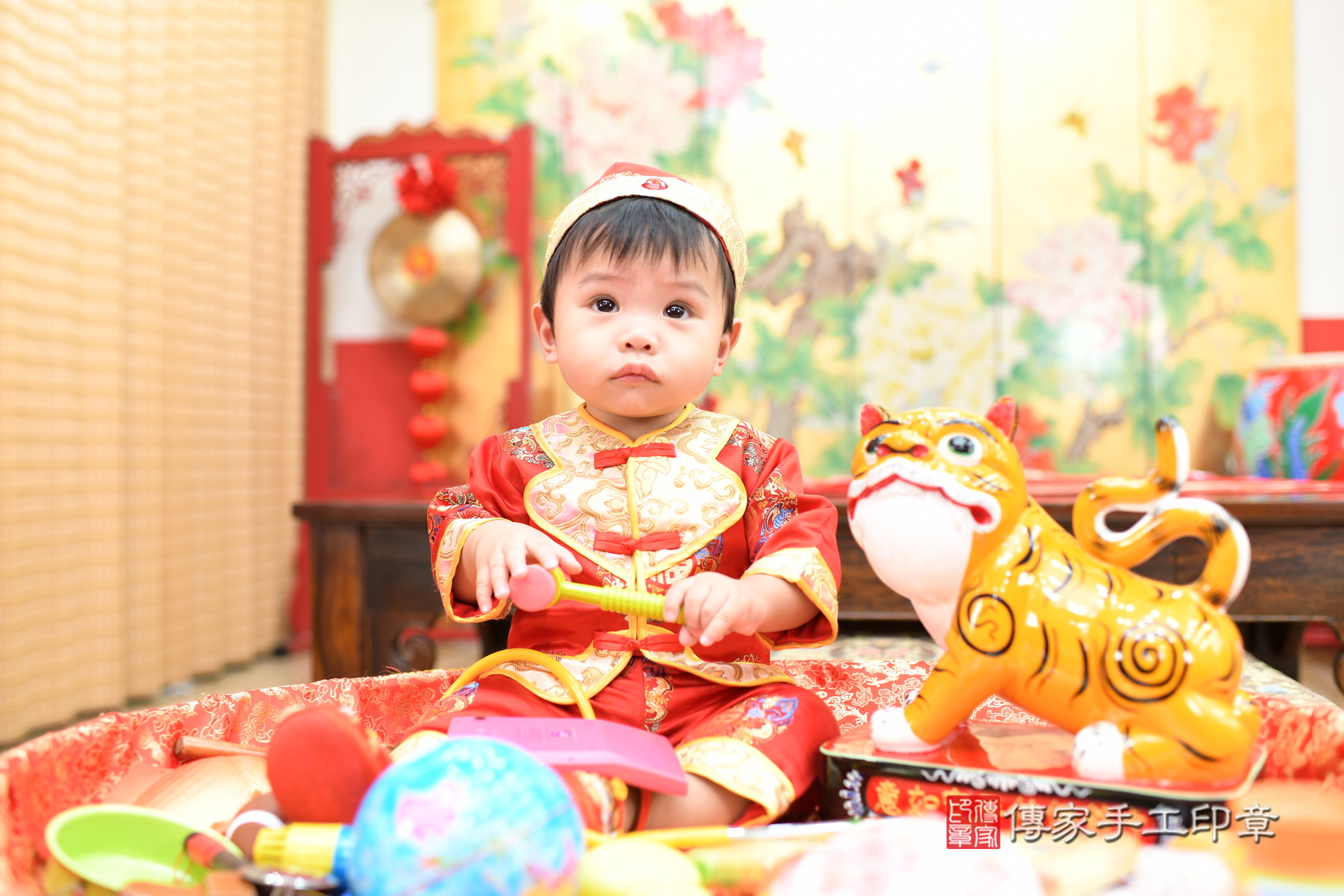 小鋒寶寶抓周，小孩古裝禮服照。地點：傳家「台北店」古禮會場，照片4