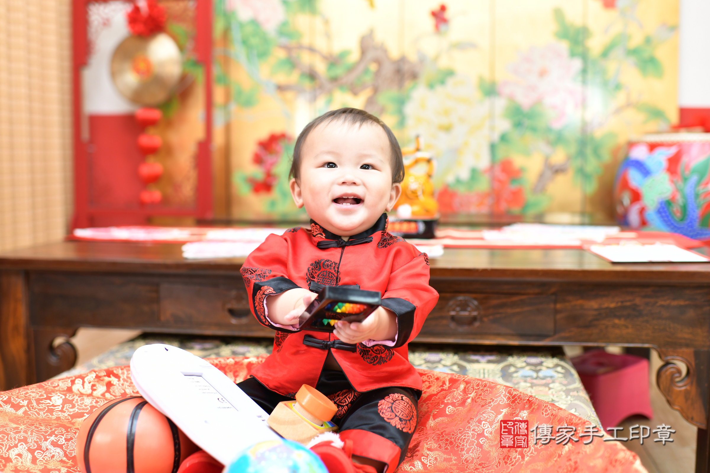 佑佑寶寶抓周，小孩古裝禮服照。地點：傳家「台北店」古禮會場，照片3
