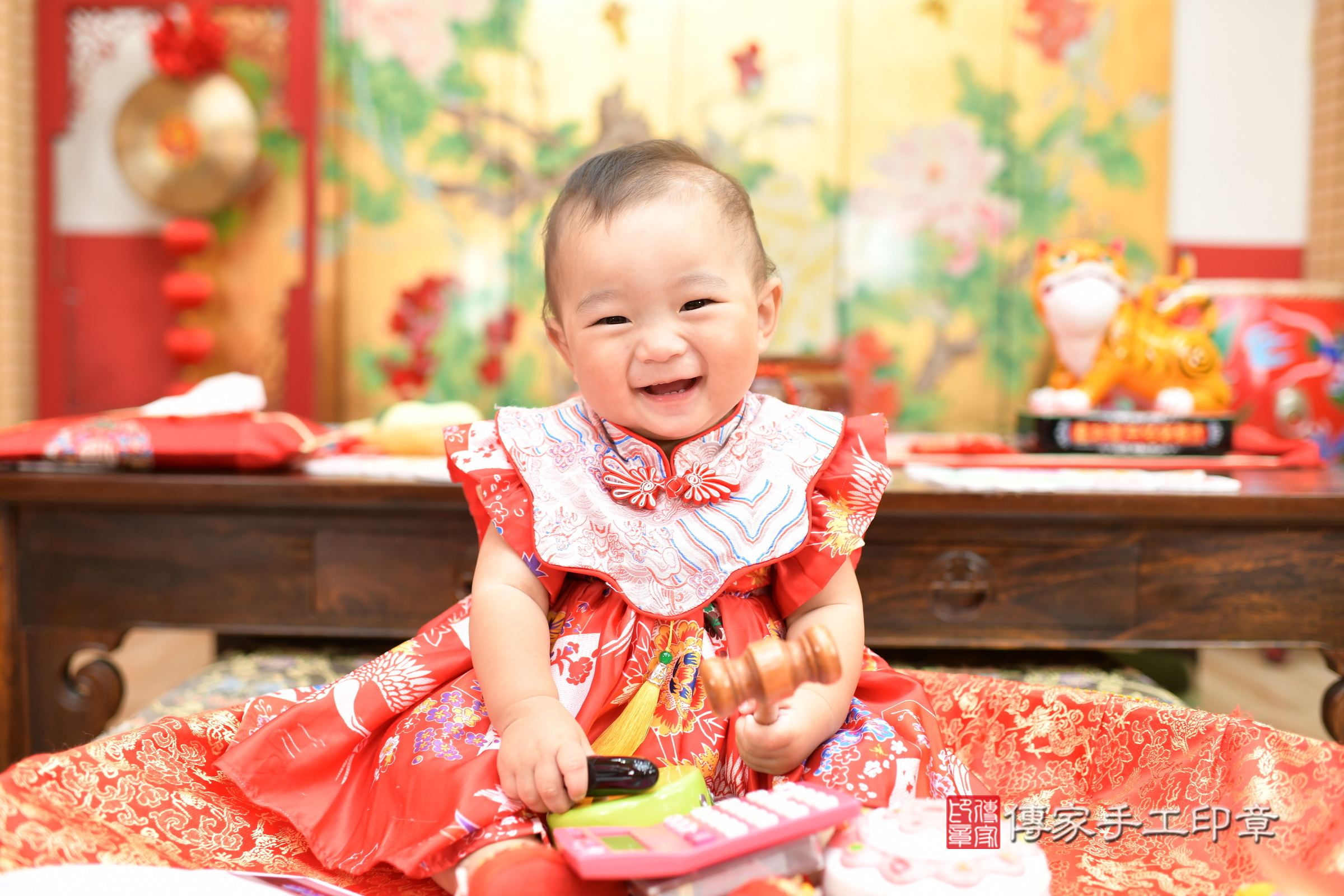 桐桐寶寶抓周，小孩古裝禮服照。地點：傳家「台北店」古禮會場，照片2