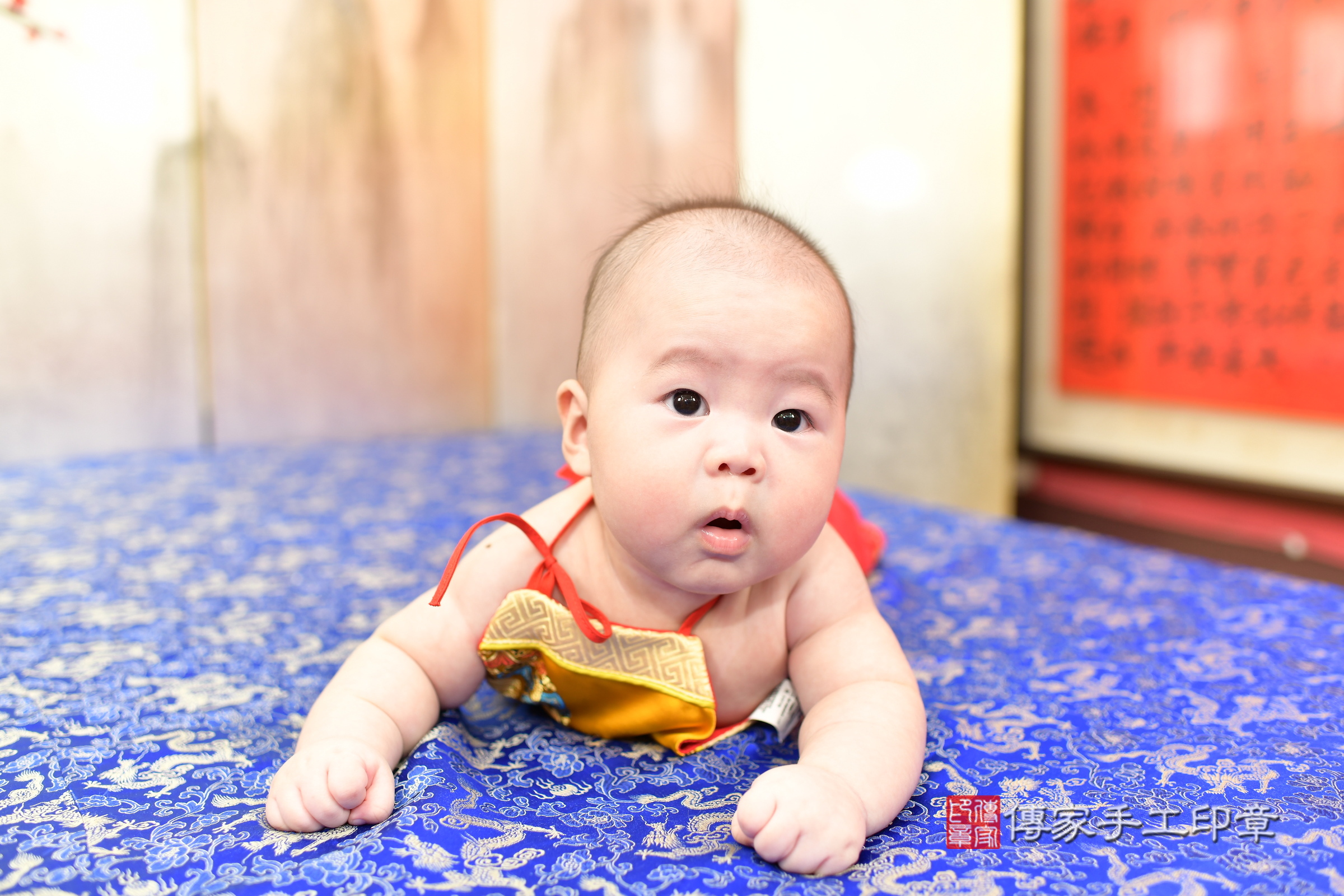 叡叡寶寶收涎，小孩古裝禮服照。地點：傳家「新北店」古禮會場，照片2