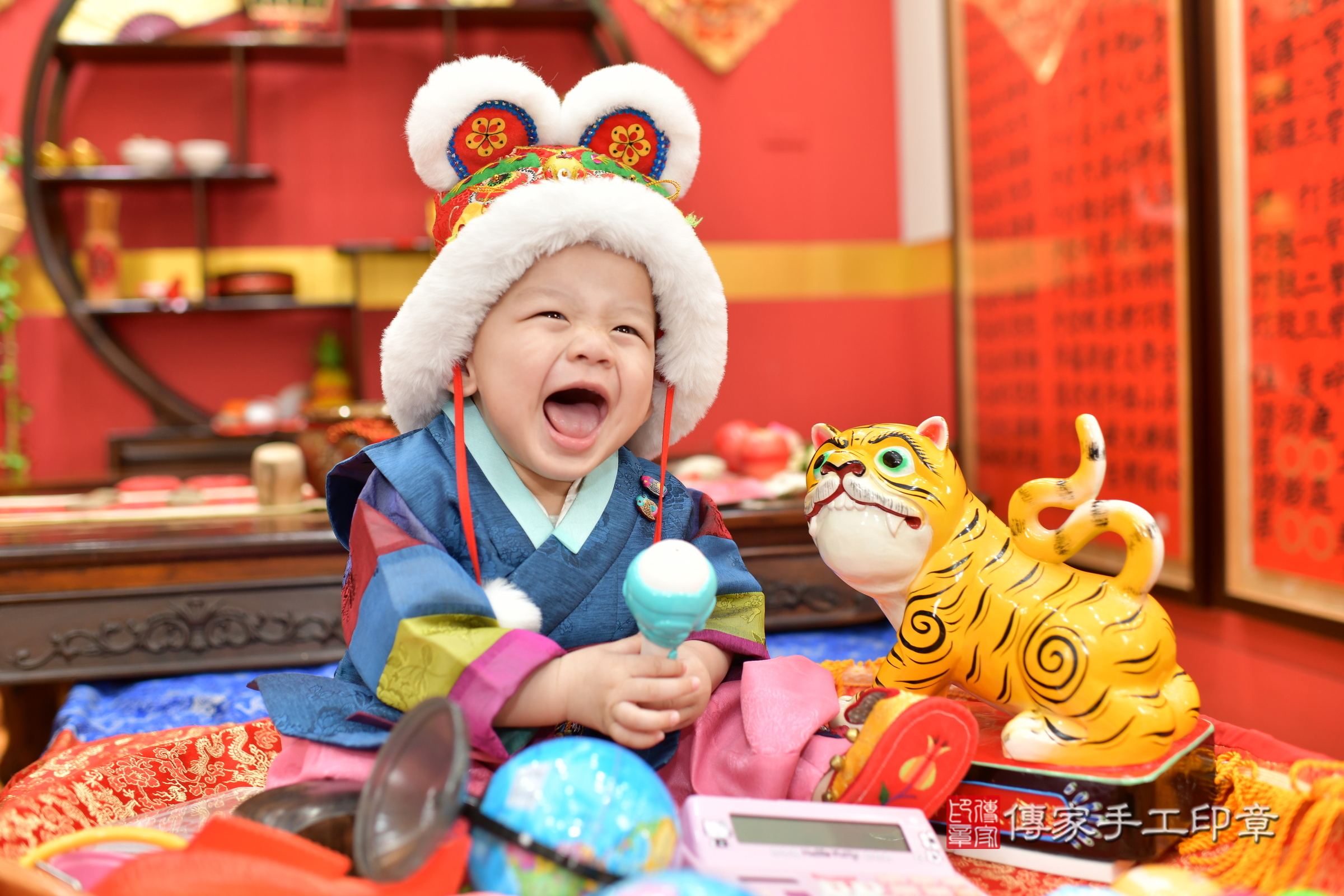 小志寶寶抓周，小孩古裝禮服照。地點：傳家「桃園店」古禮會場，照片3