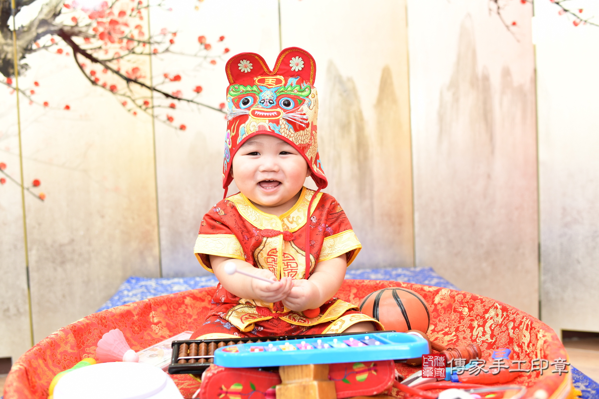 祐祐寶寶抓周，小孩古裝禮服照。地點：傳家「新北店」古禮會場，照片2