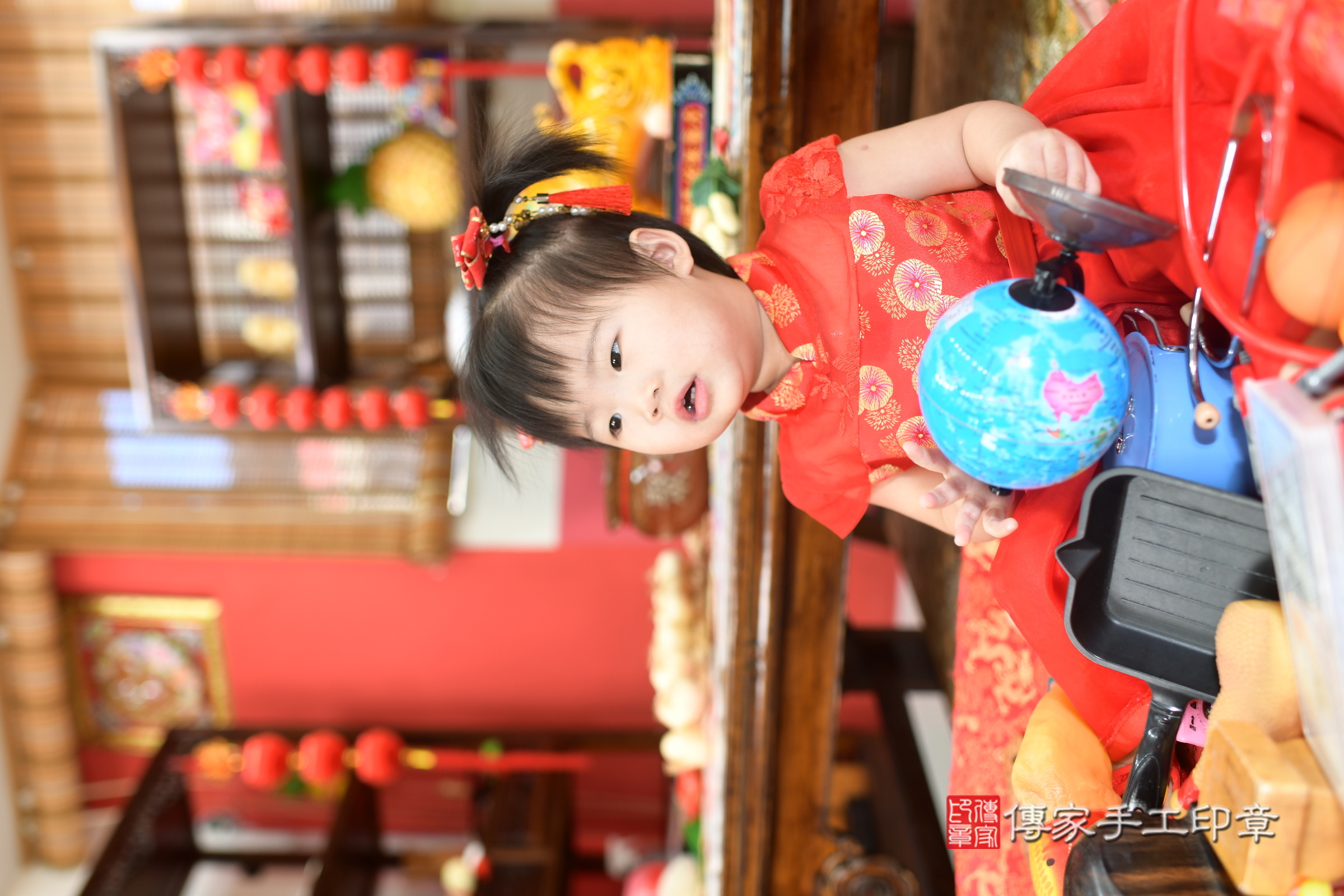甄甄寶寶抓周，小孩古裝禮服照。地點：傳家「高雄店」古禮會場，照片4