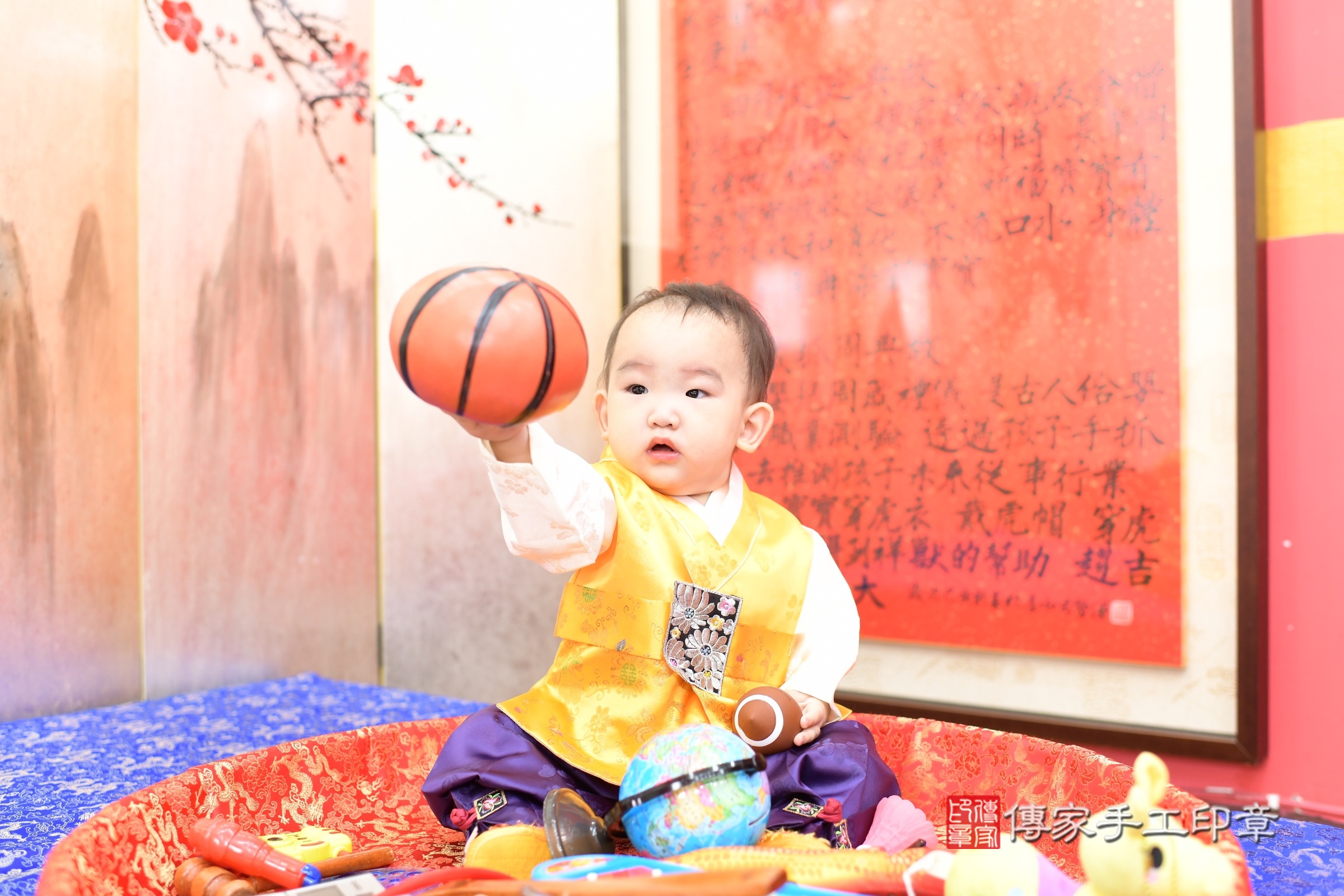 小迪寶寶抓周，小孩古裝禮服照。地點：傳家「新北店」古禮會場，照片2