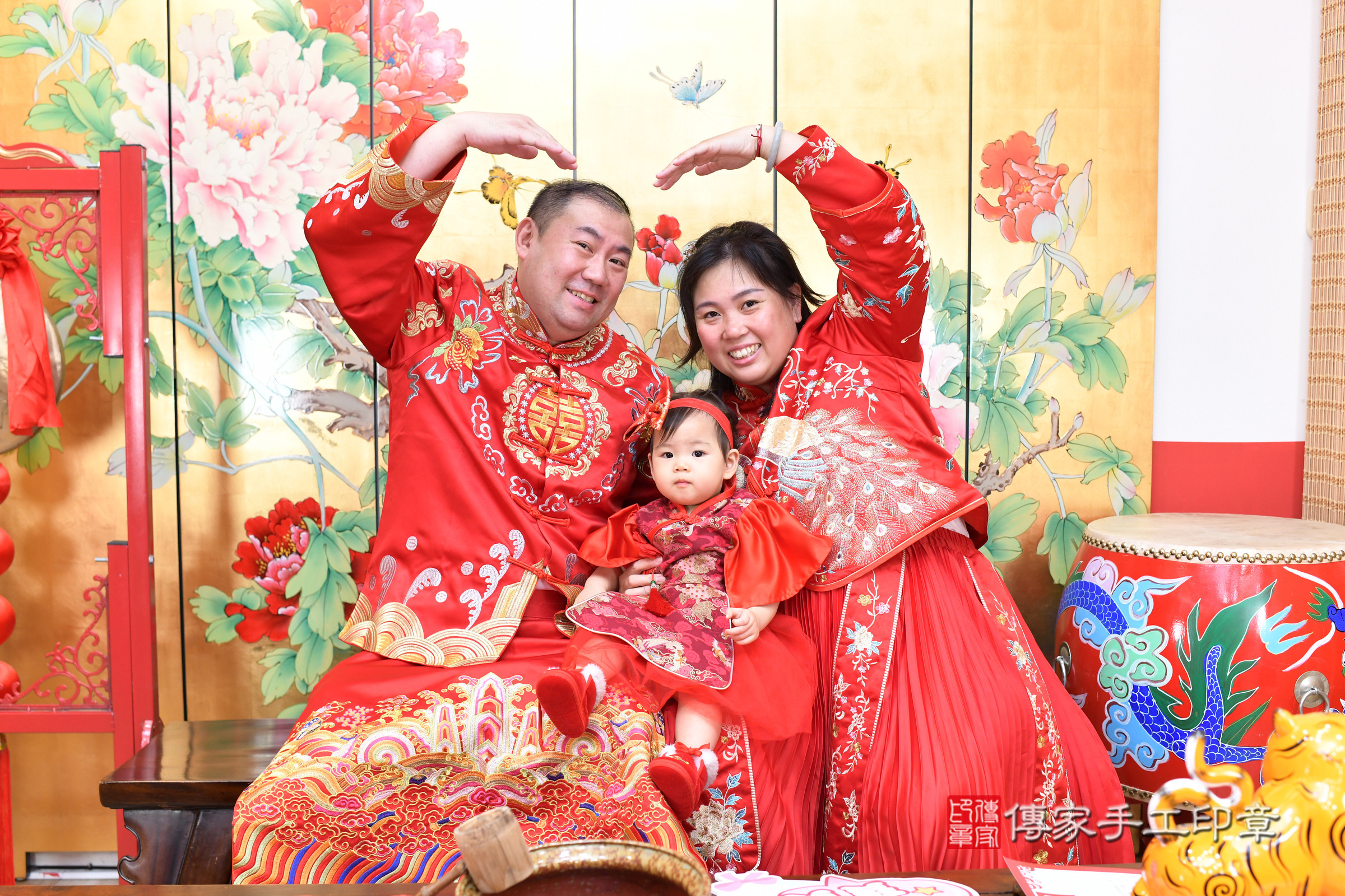 昕昕寶寶抓周，成人與小孩古裝禮服照。地點：傳家「台北店」古禮會場，照片3
