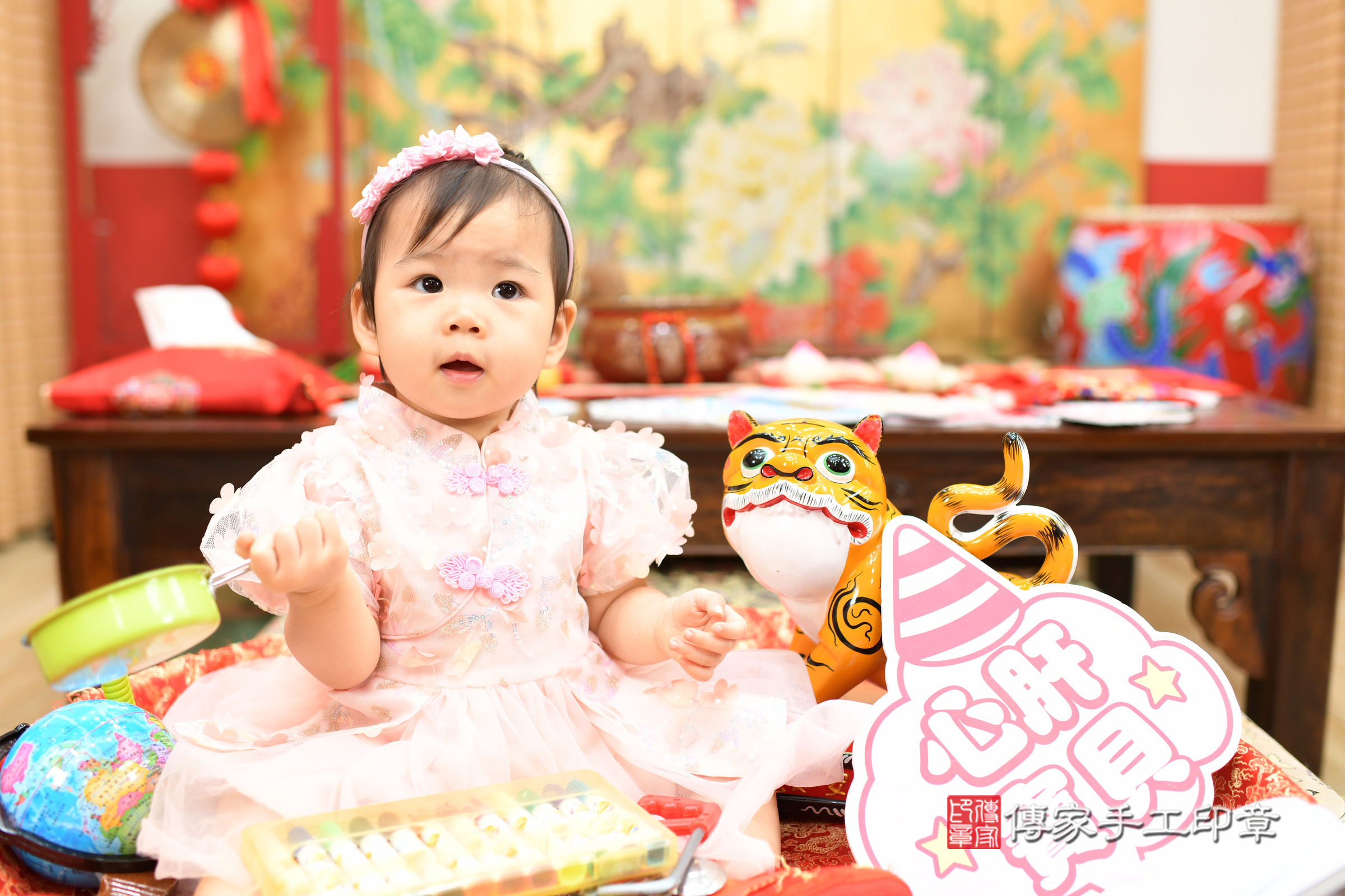 昕昕寶寶抓周，小孩古裝禮服照。地點：傳家「台北店」古禮會場，照片4