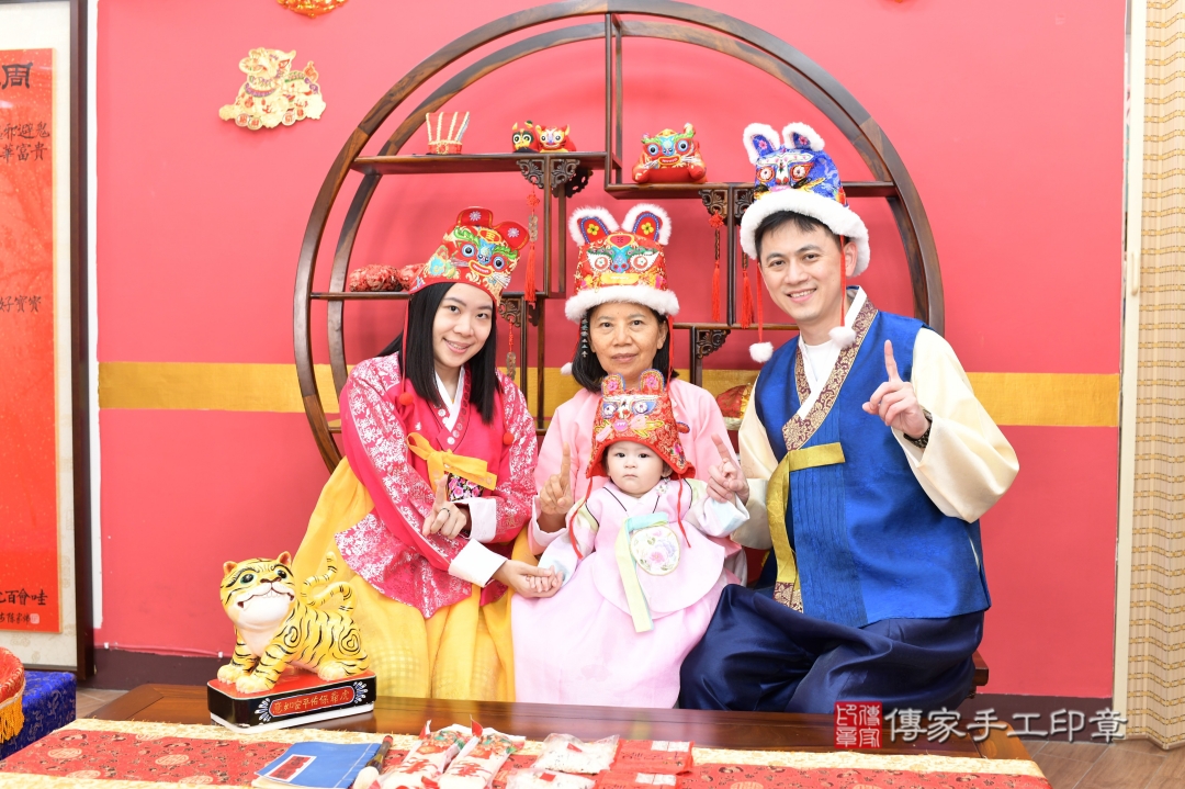 傳家台北店、抓周、古裝禮服照