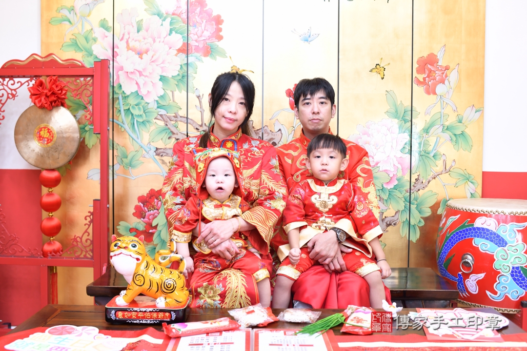 傳家台北店、抓周、古裝禮服照