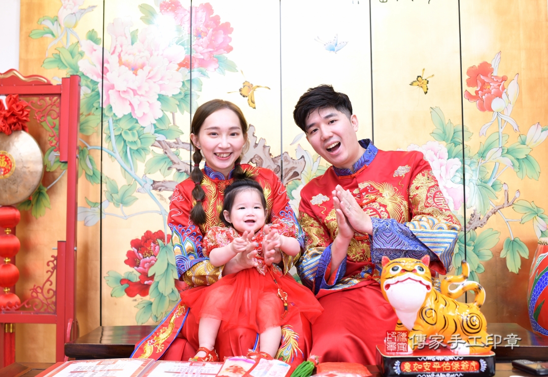 傳家台北店、抓周、古裝禮服照