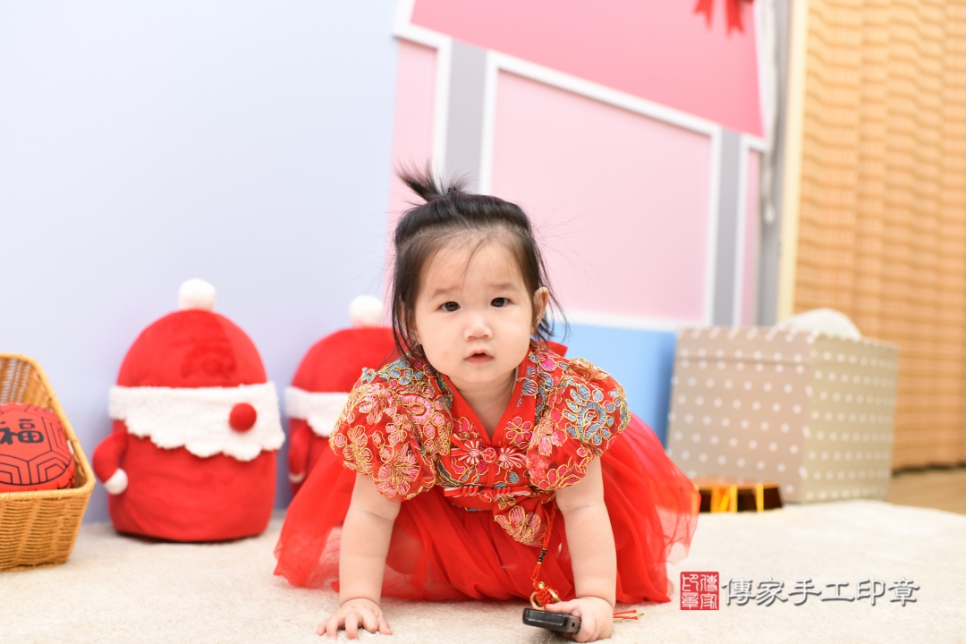 傳家台北店、抓周、古裝禮服照