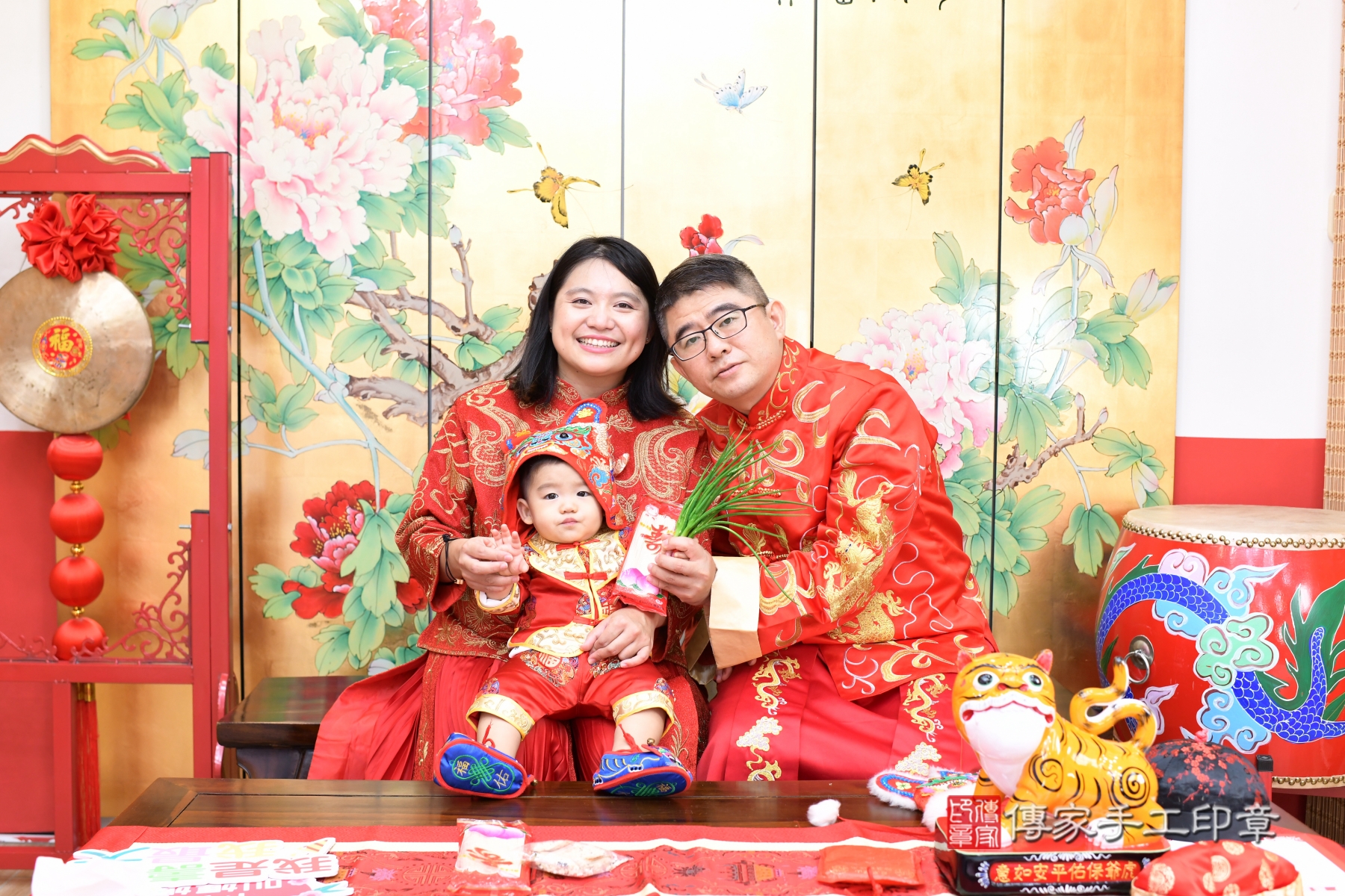 傳家台北店、抓周、古裝禮服照