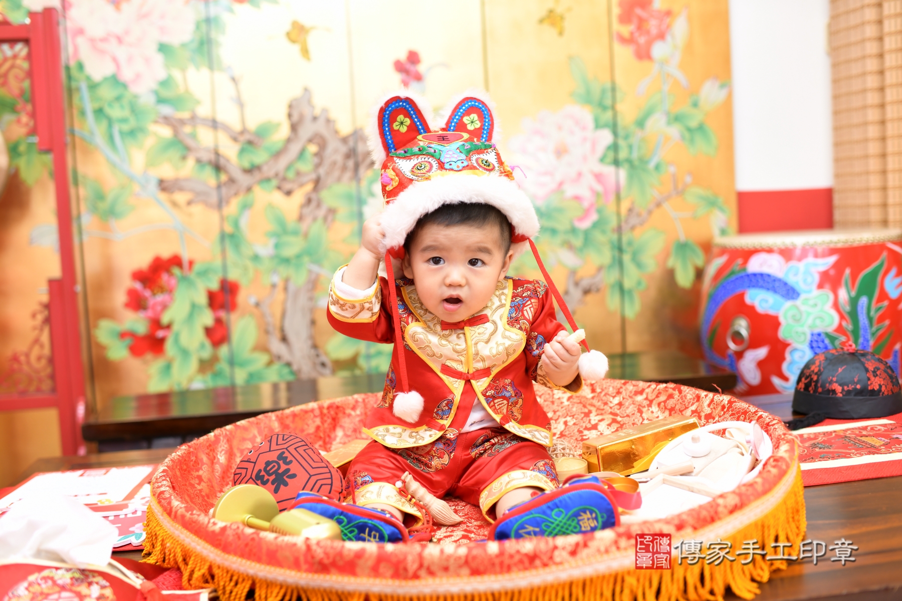 傳家台北店、抓周、古裝禮服照