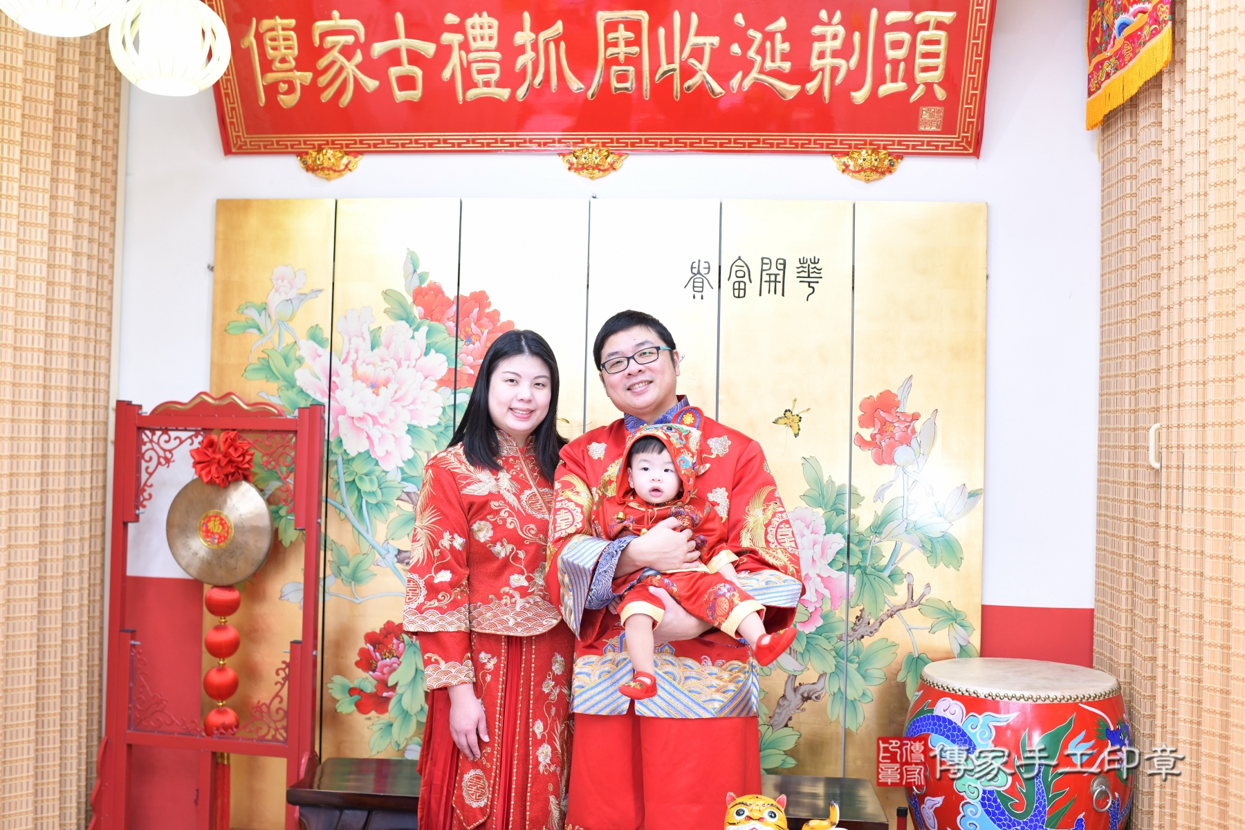 傳家台北店、抓周、古裝禮服照