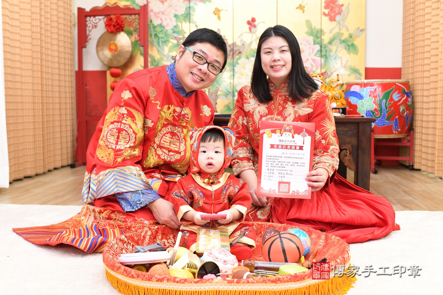 傳家台北店、抓周、古裝禮服照