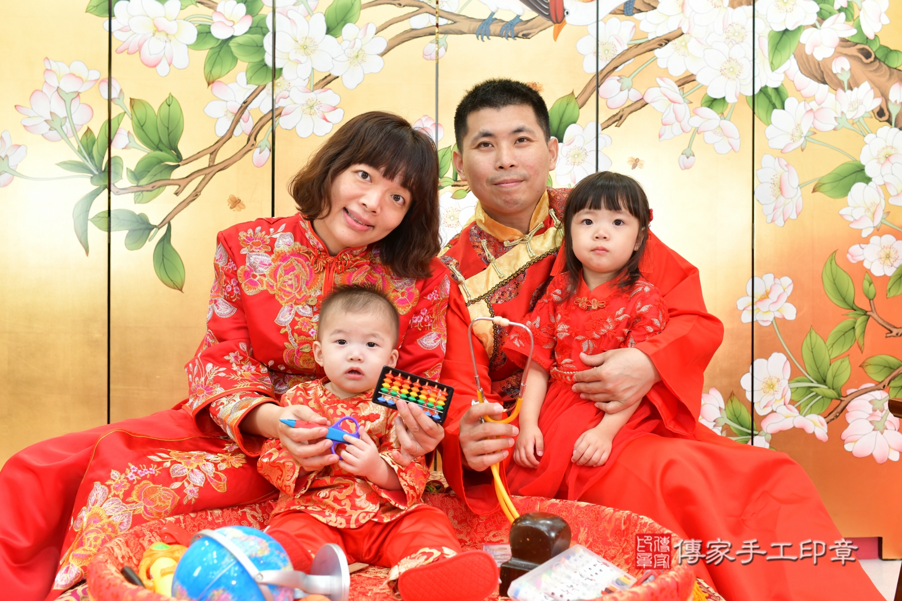 傳家台中店、抓周、古裝禮服照