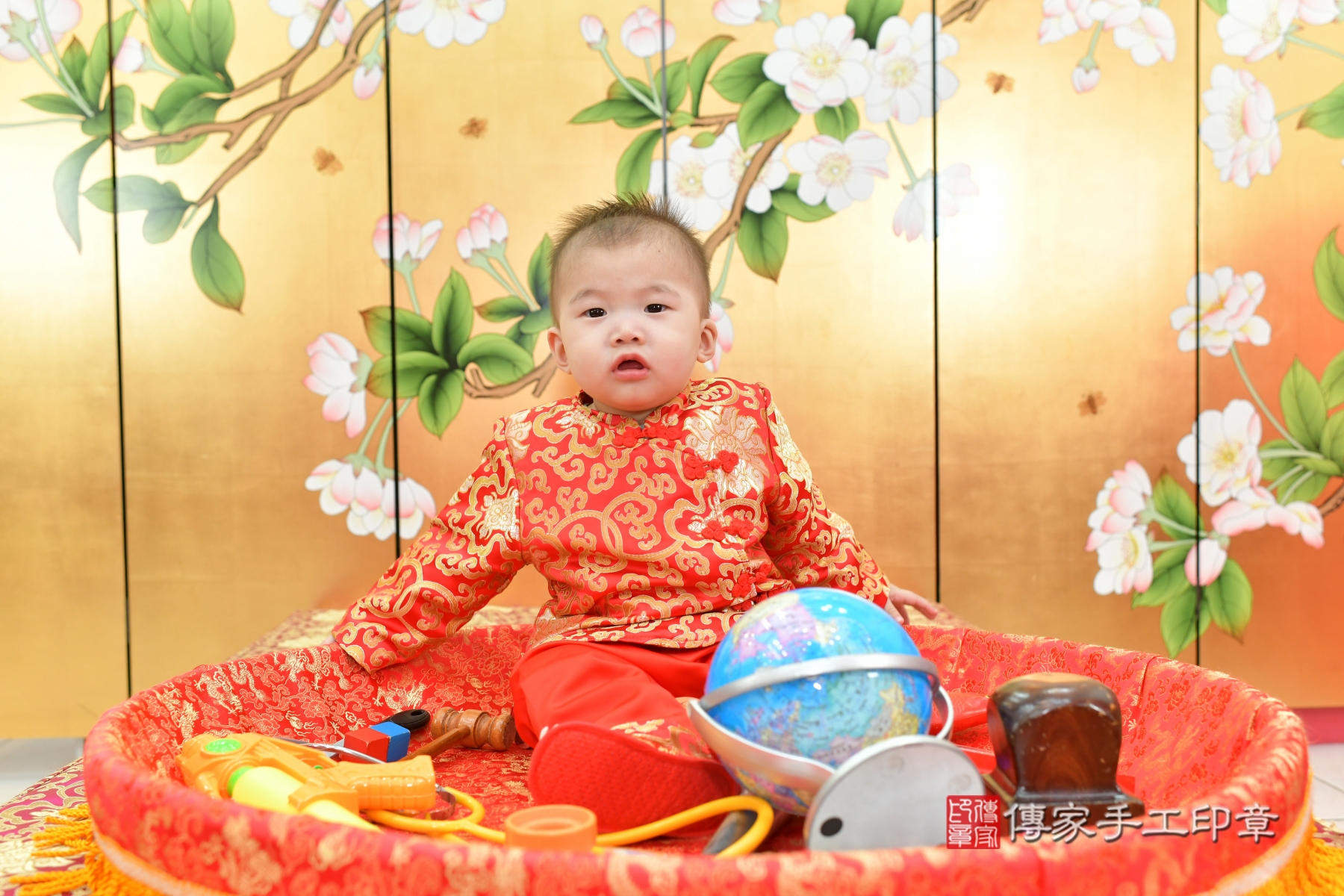 傳家台中店、抓周、古裝禮服照