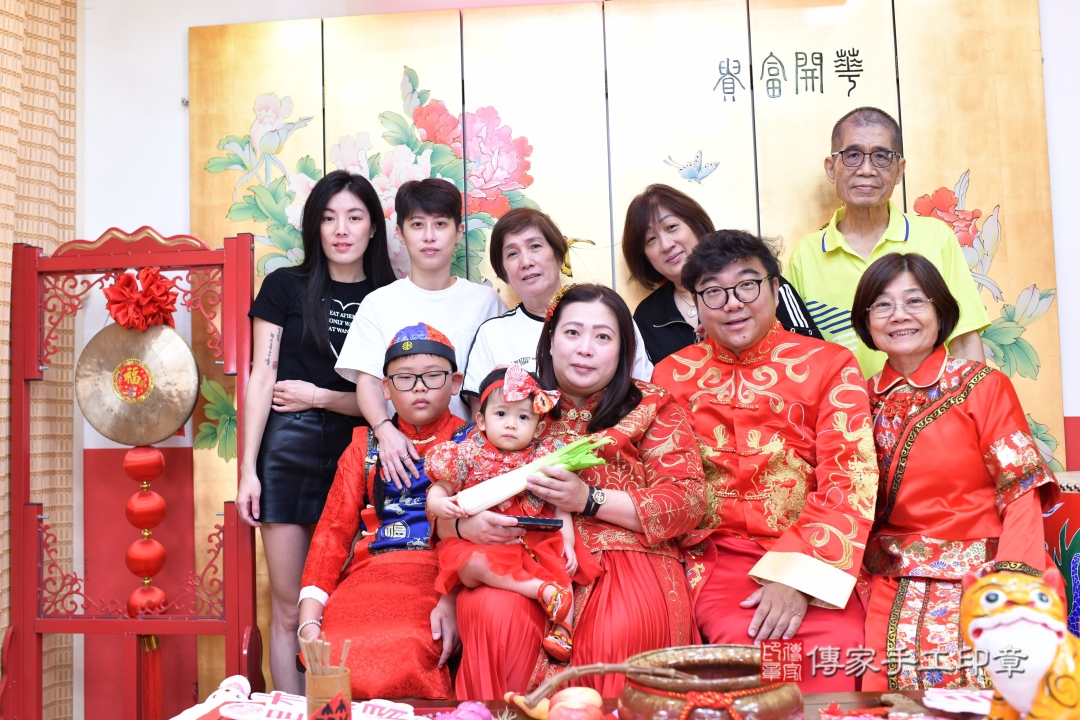 傳家台北店、抓周、古裝禮服照