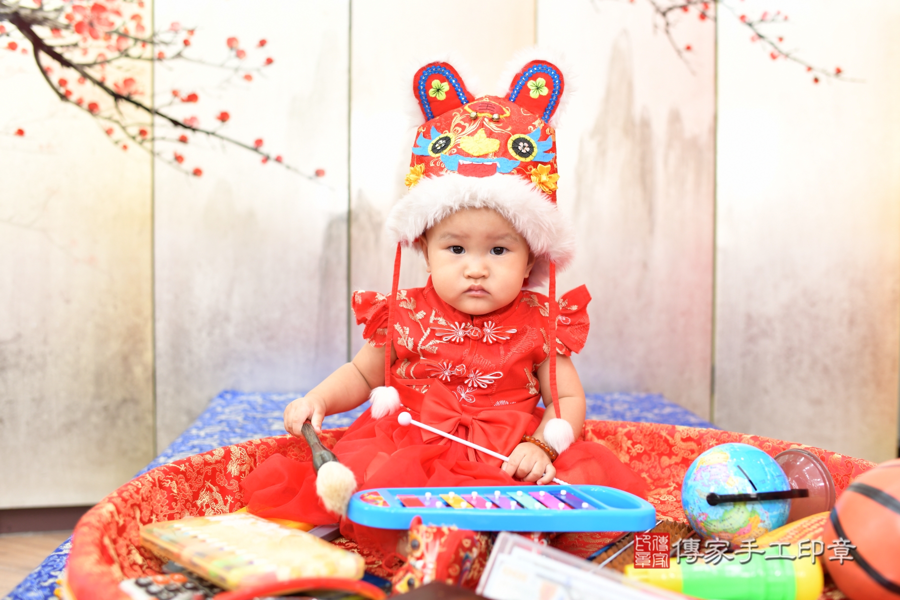 傳家台北店、抓周、古裝禮服照