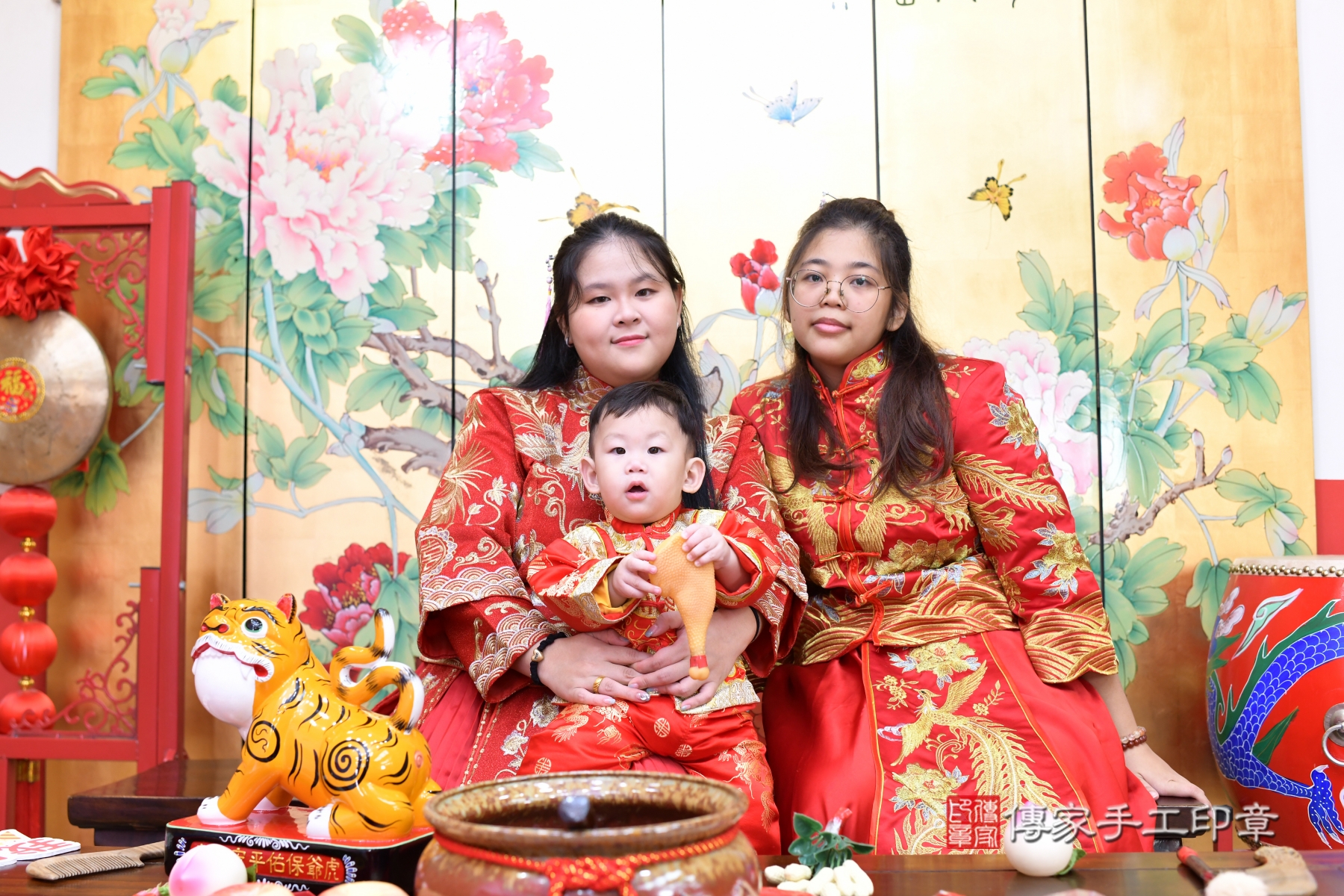 傳家台北店、抓周、古裝禮服照