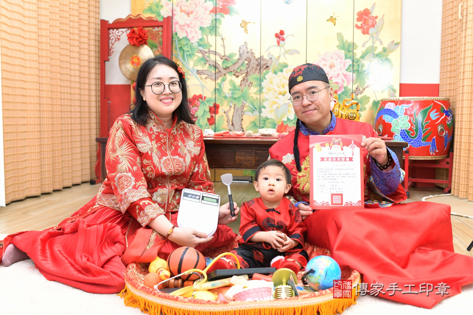 傳家台北店、抓周、古裝禮服照