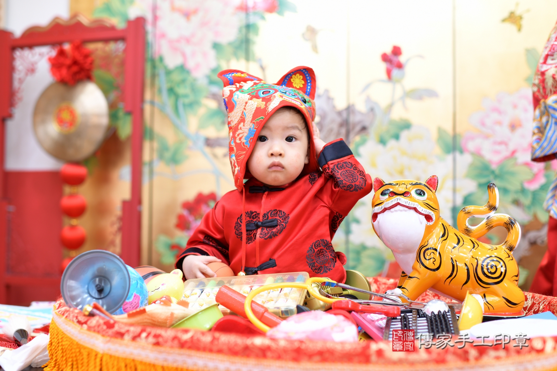 傳家台北店、抓周、古裝禮服照