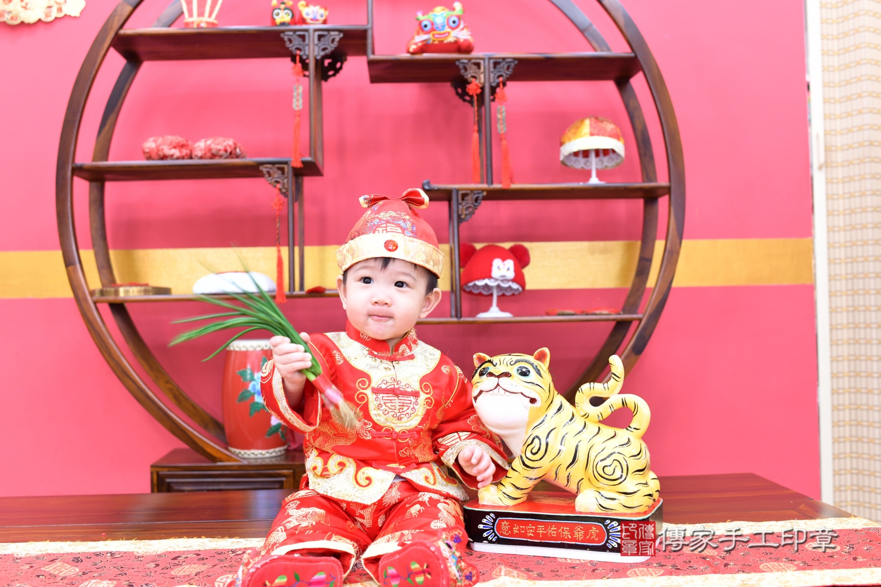 傳家台北店、抓周、古裝禮服照