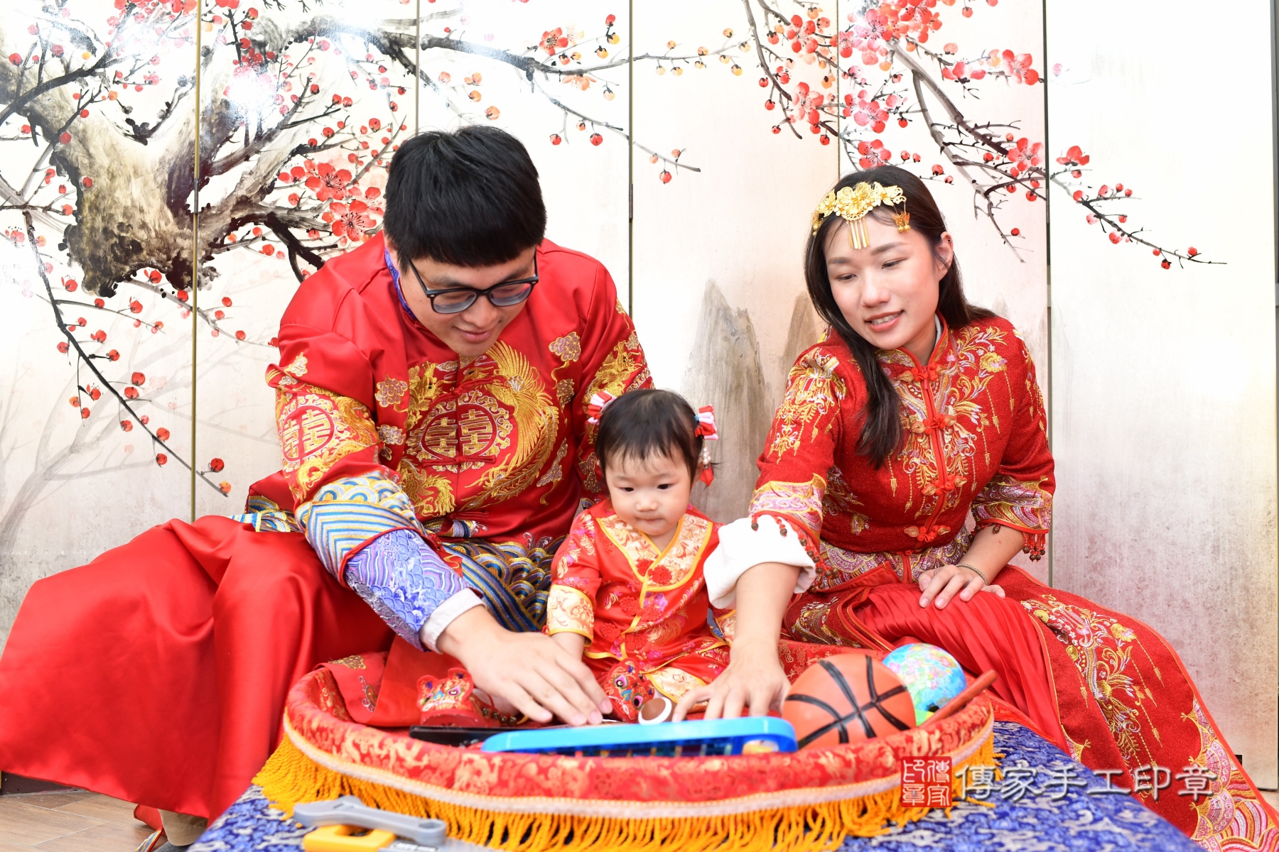 傳家新北店、抓周、古裝禮服照
