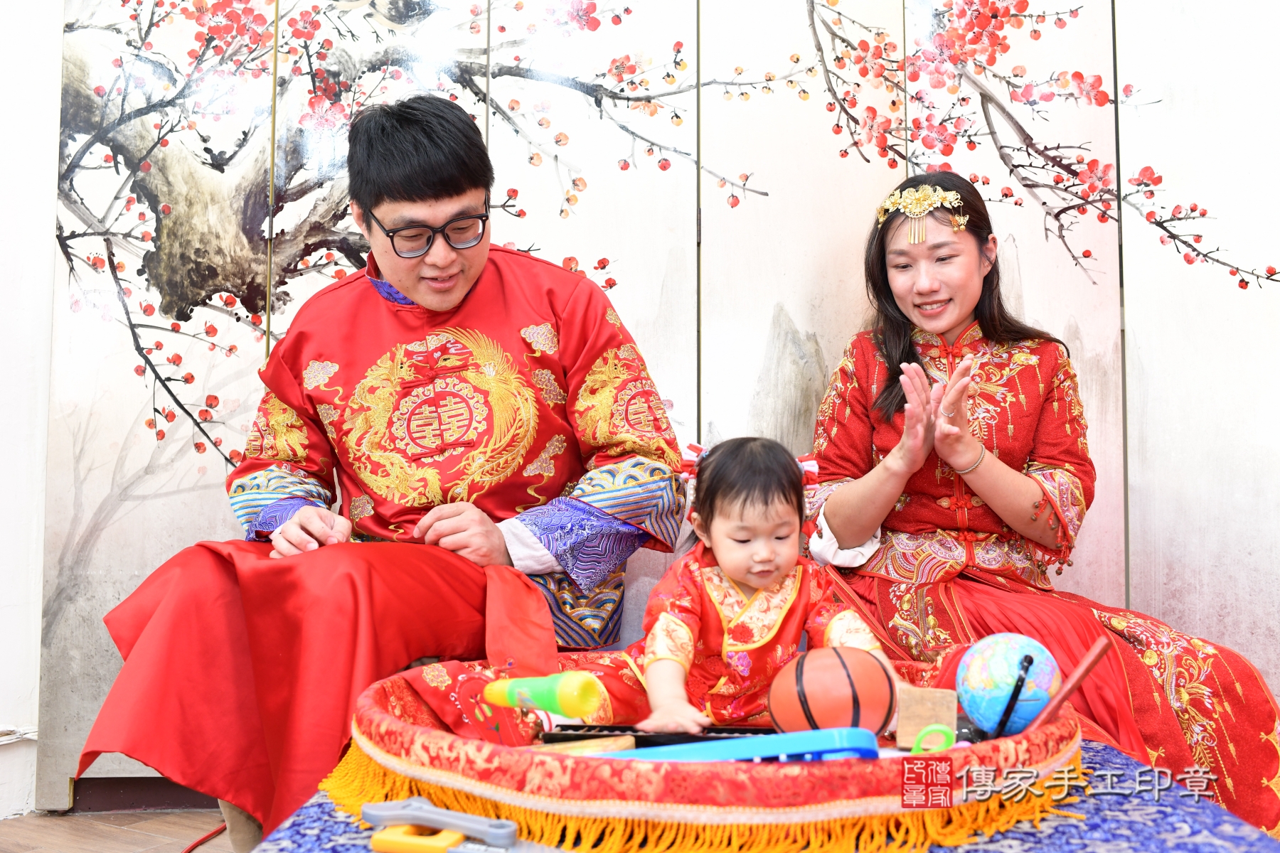 傳家新北店、抓周、古裝禮服照
