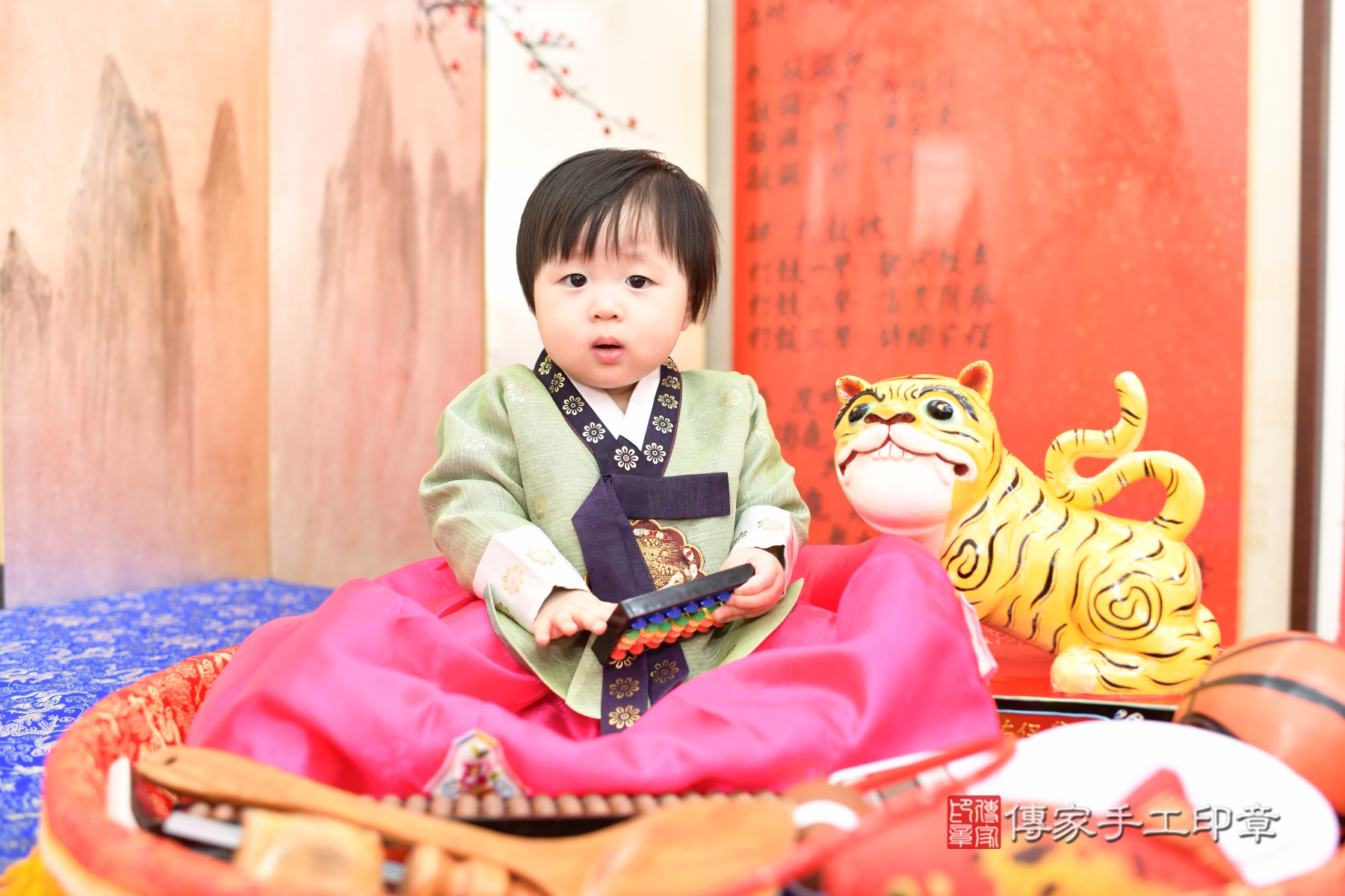 傳家新北店、抓周、古裝禮服照