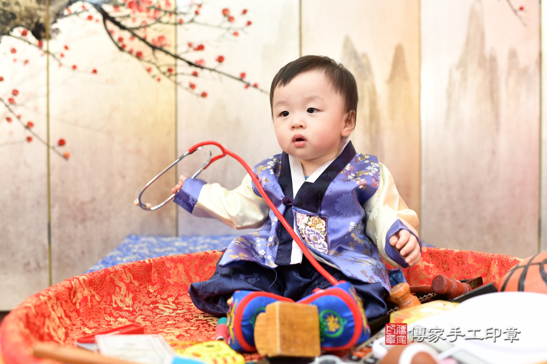 傳家新北店、抓周、古裝禮服照