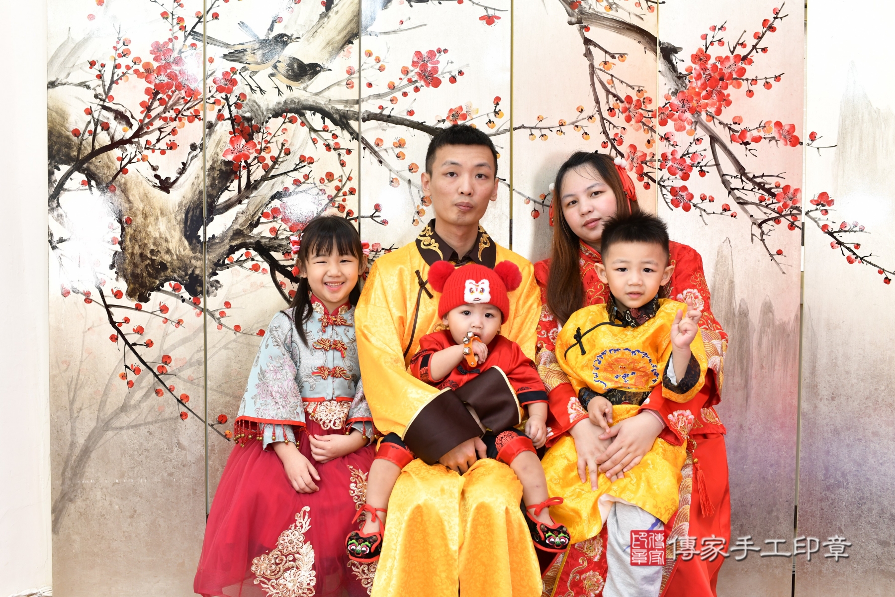 傳家新北店、抓周、古裝禮服照