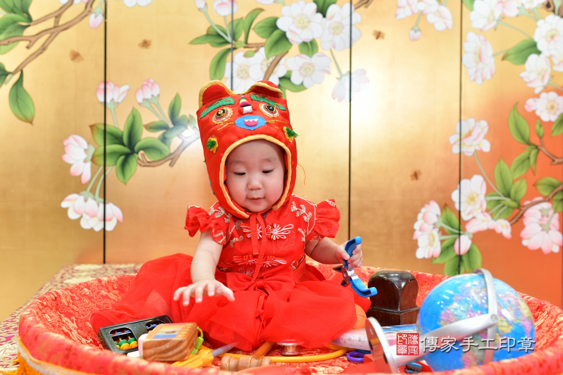 傳家台中店、抓周、古裝禮服照
