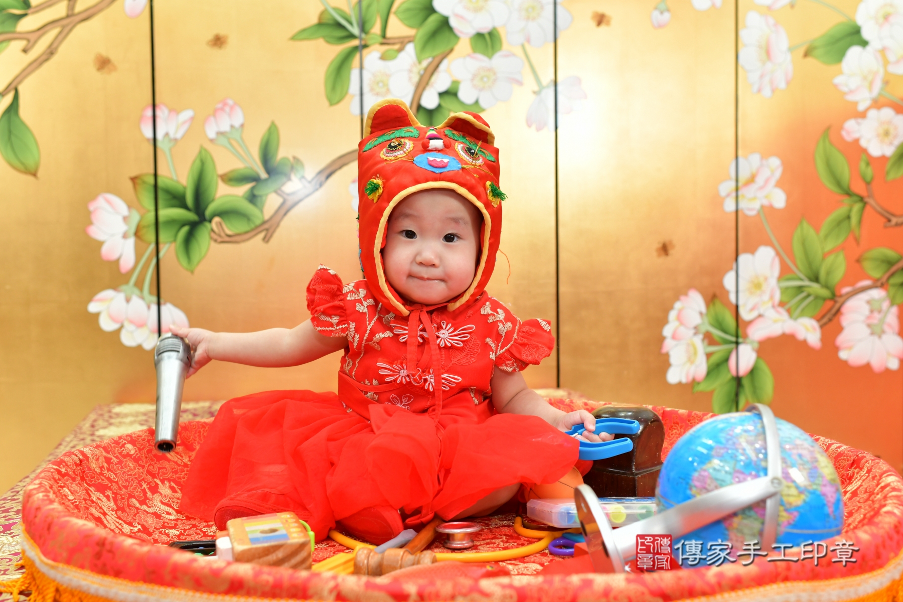 傳家台中店、抓周、古裝禮服照