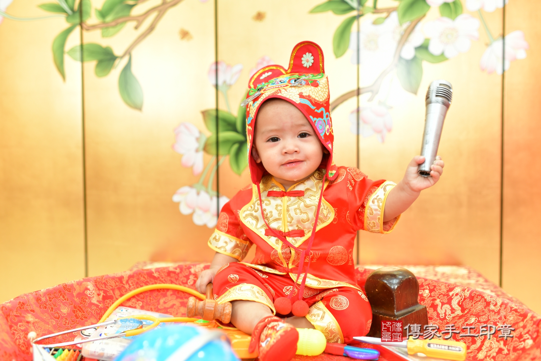 傳家台中店、抓周、古裝禮服照