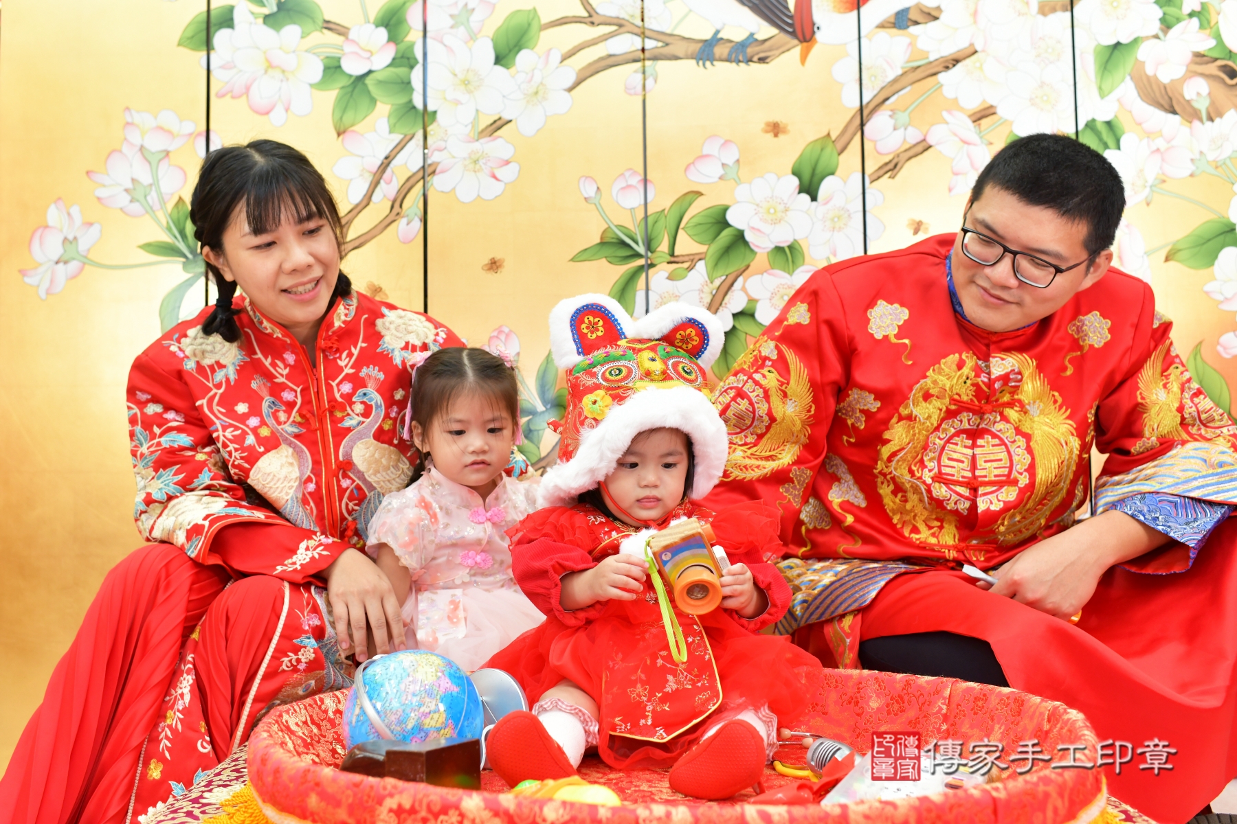 傳家台中店、抓周、古裝禮服照