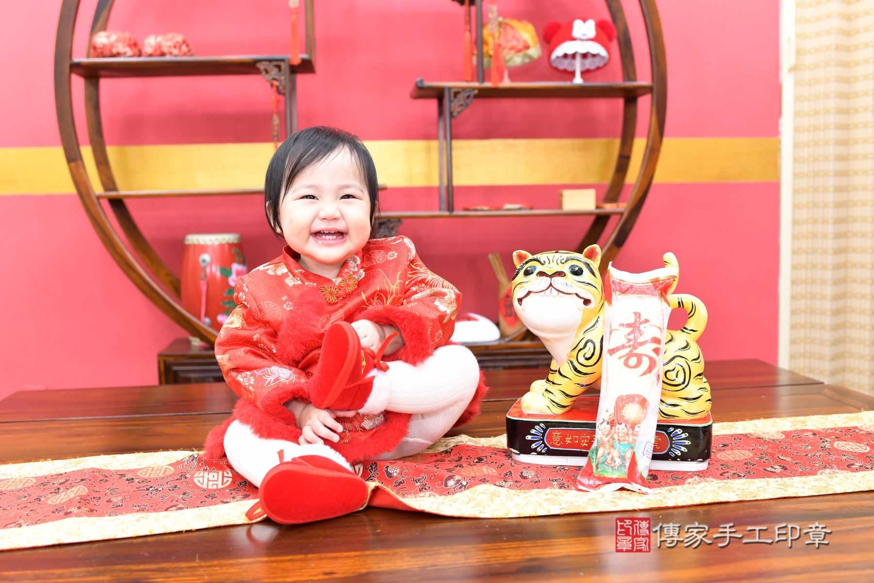 傳家新北店、抓周、古裝禮服照 傳家新北店、抓周、古裝禮服照