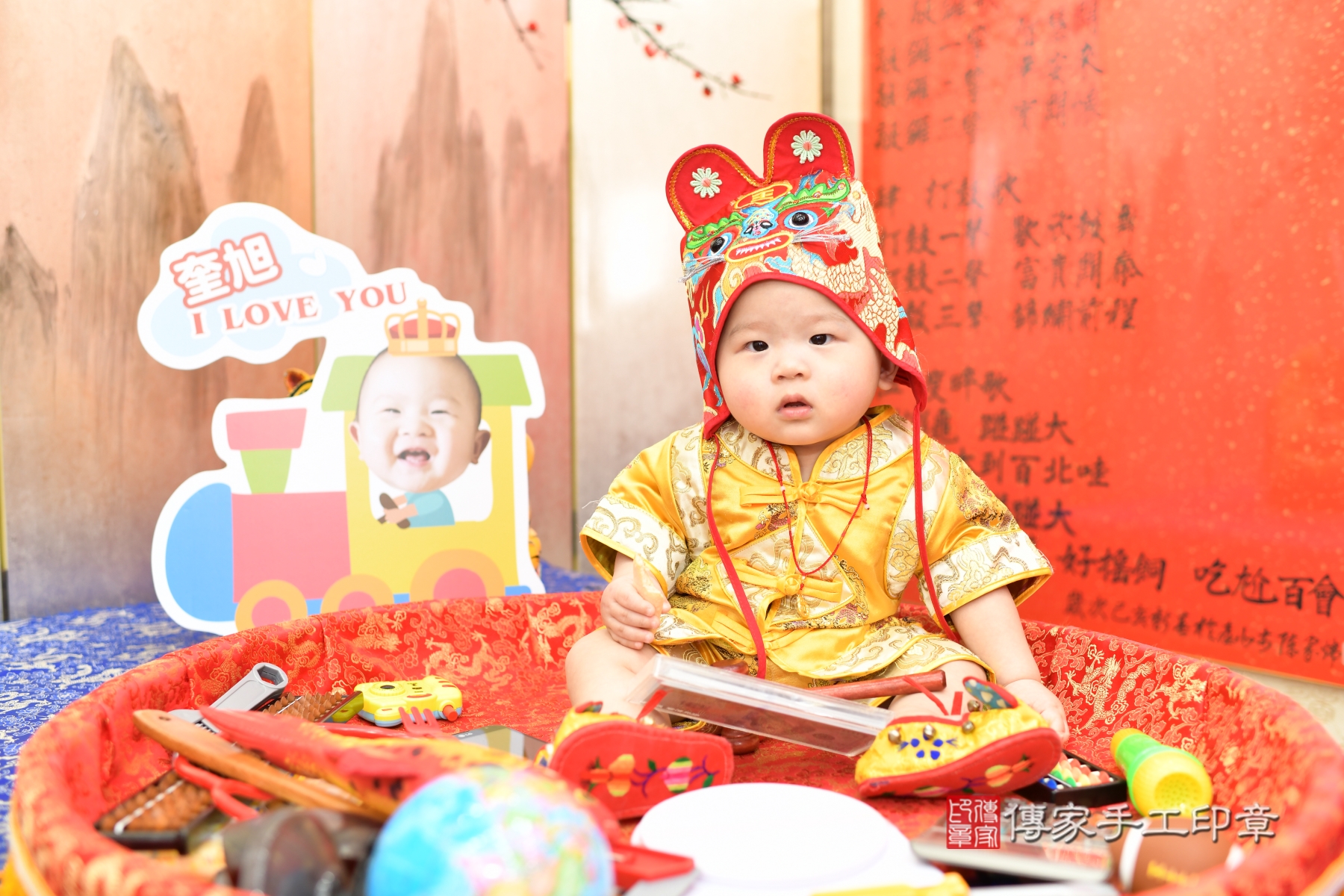 傳家台北店、抓周、古裝禮服照