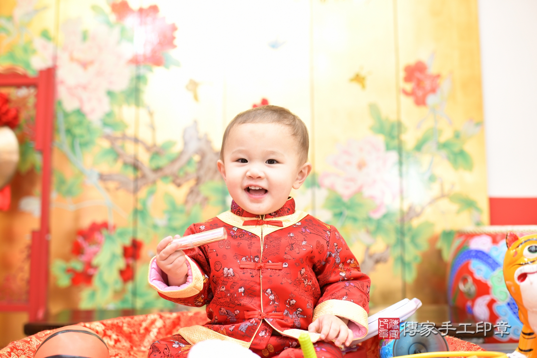 傳家台北店、抓周、古裝禮服照