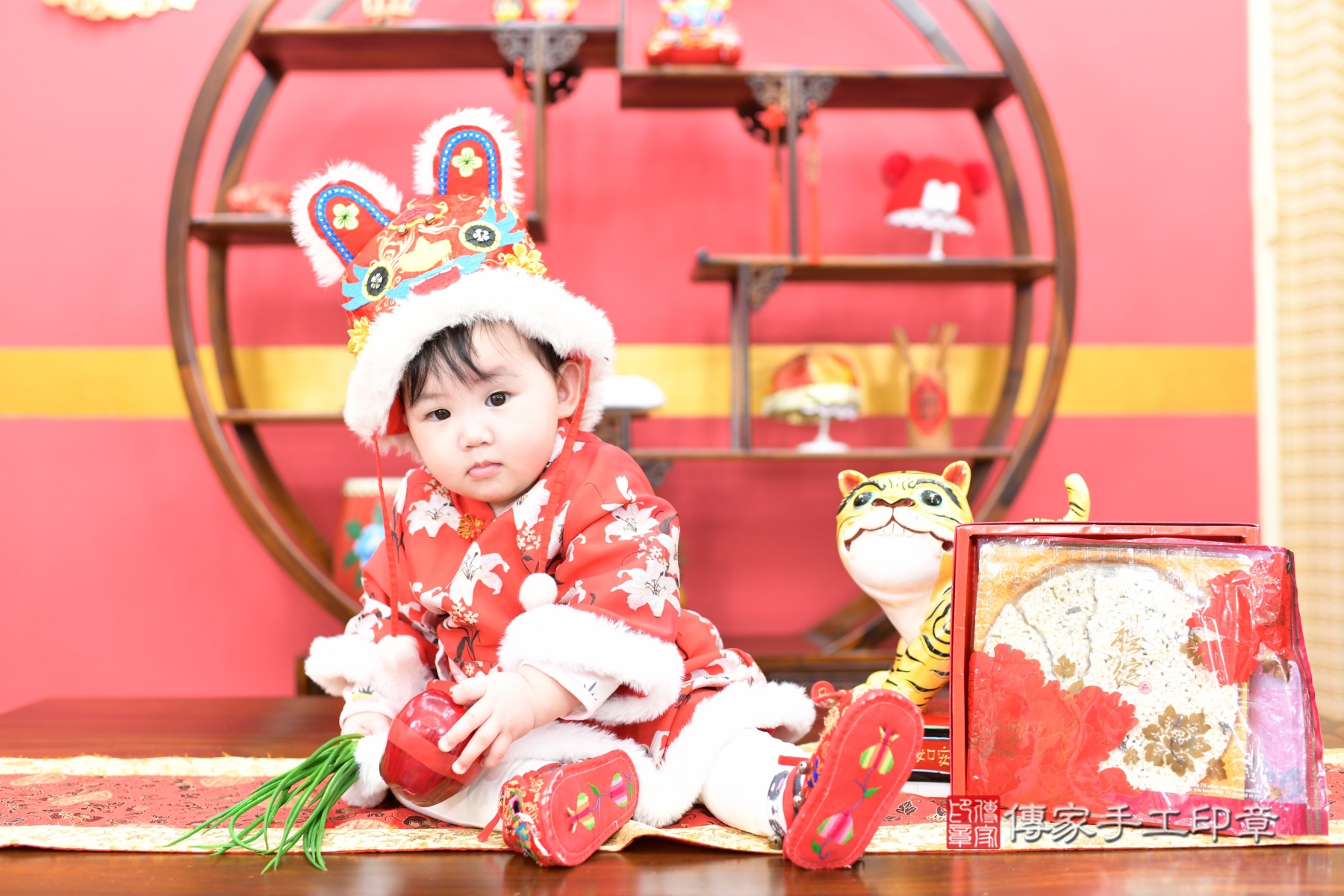 傳家新北店、抓周、古裝禮服照